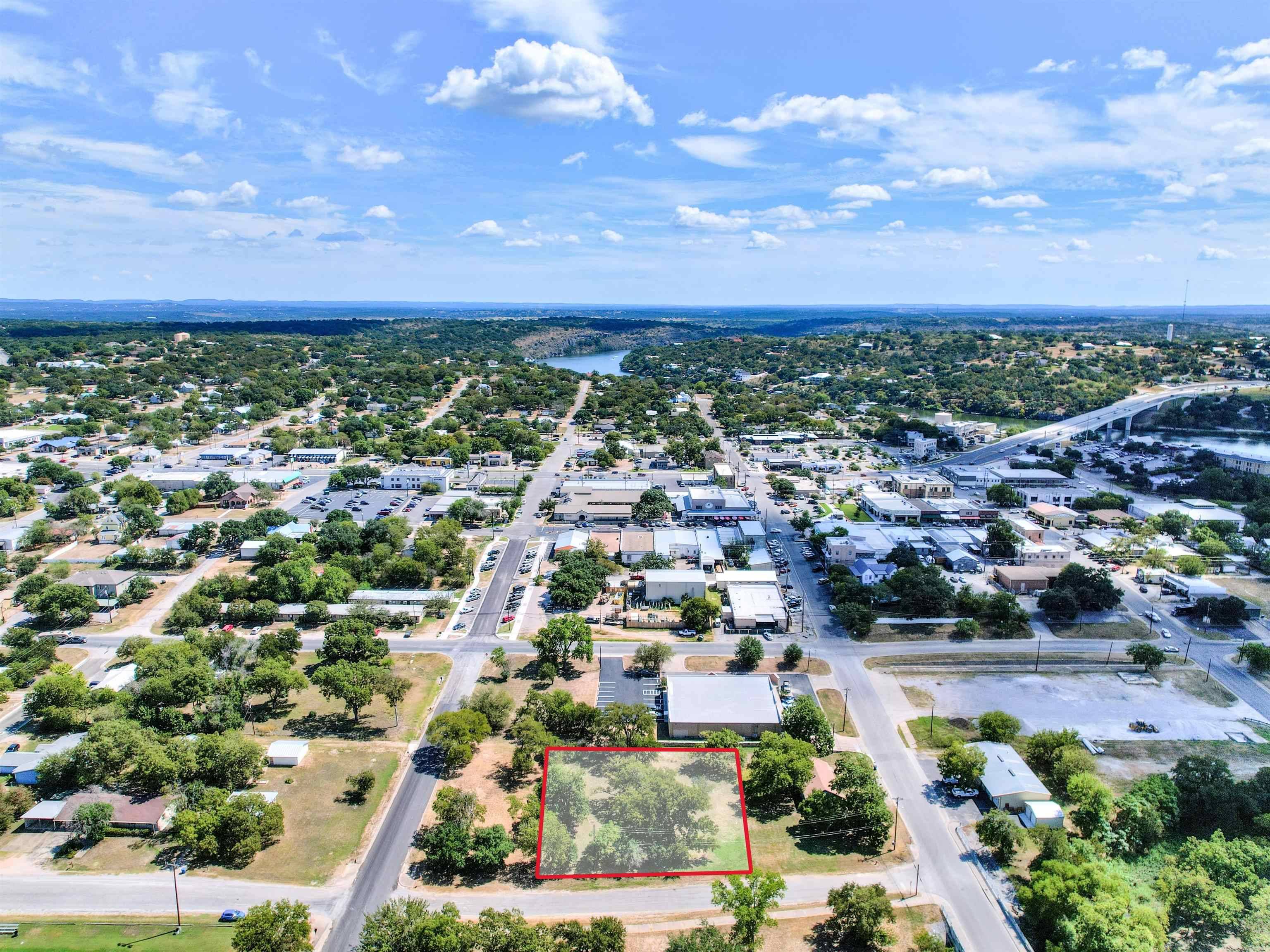 307 AVENUE K, Marble Falls, TX 78654