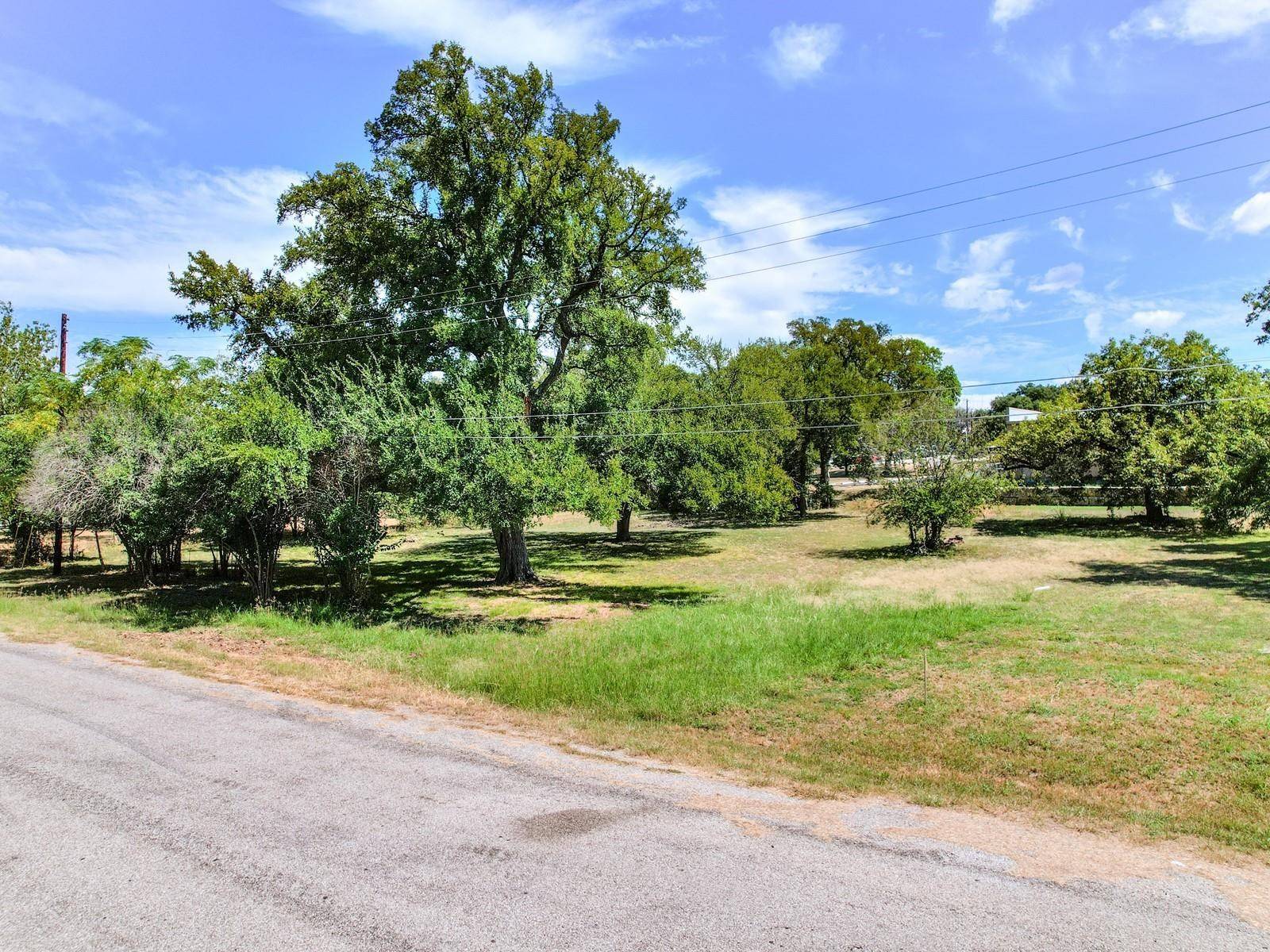 307 AVENUE K, Marble Falls, TX 78654