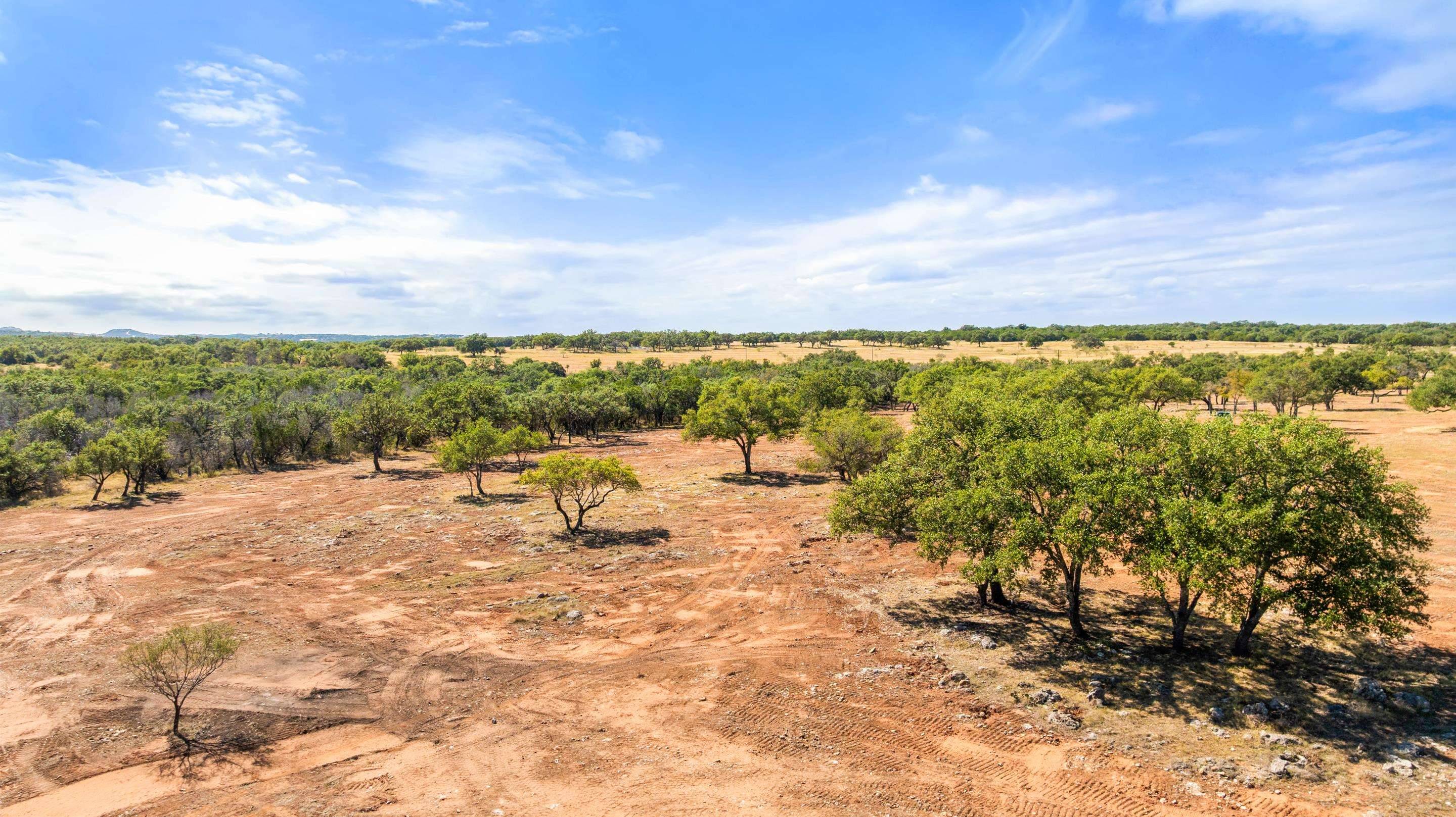 2560 Towhead Valley RD, Johnson City, TX 78636