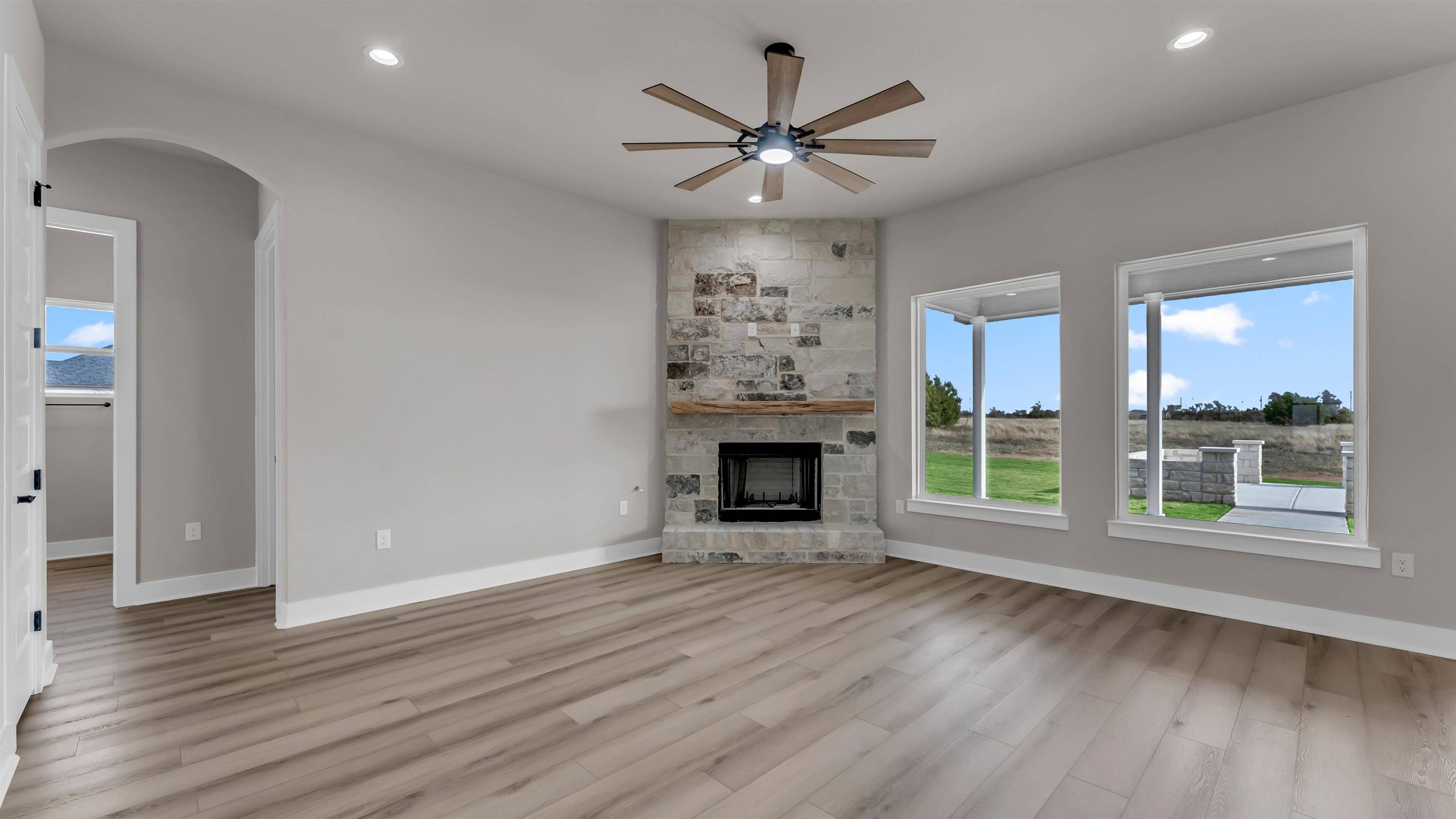 373 Prarie Point RD, Bertram, TX 78605