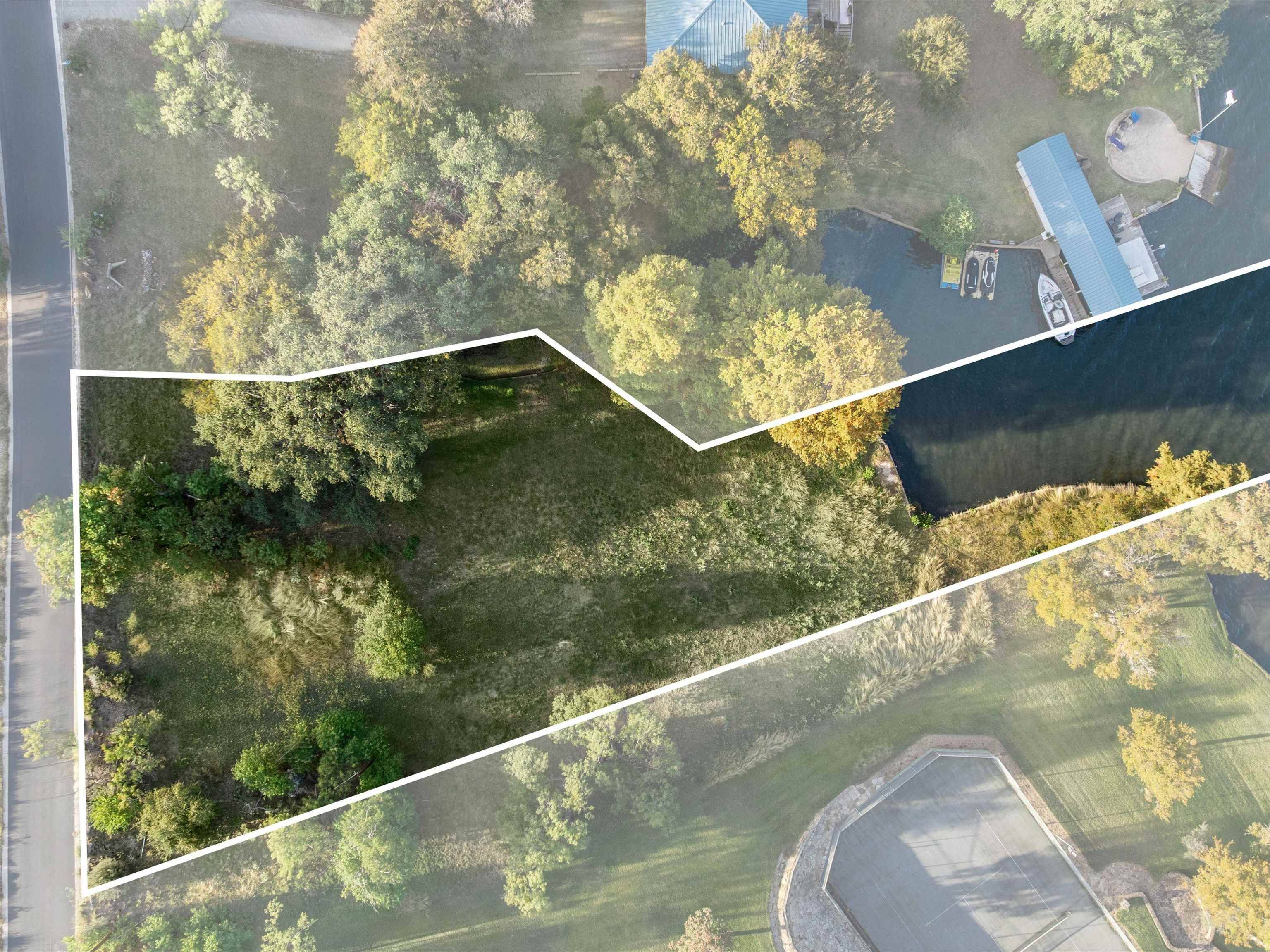 2908 & 2910 Pack Saddle Drive, Horseshoe Bay, TX 78657-0000