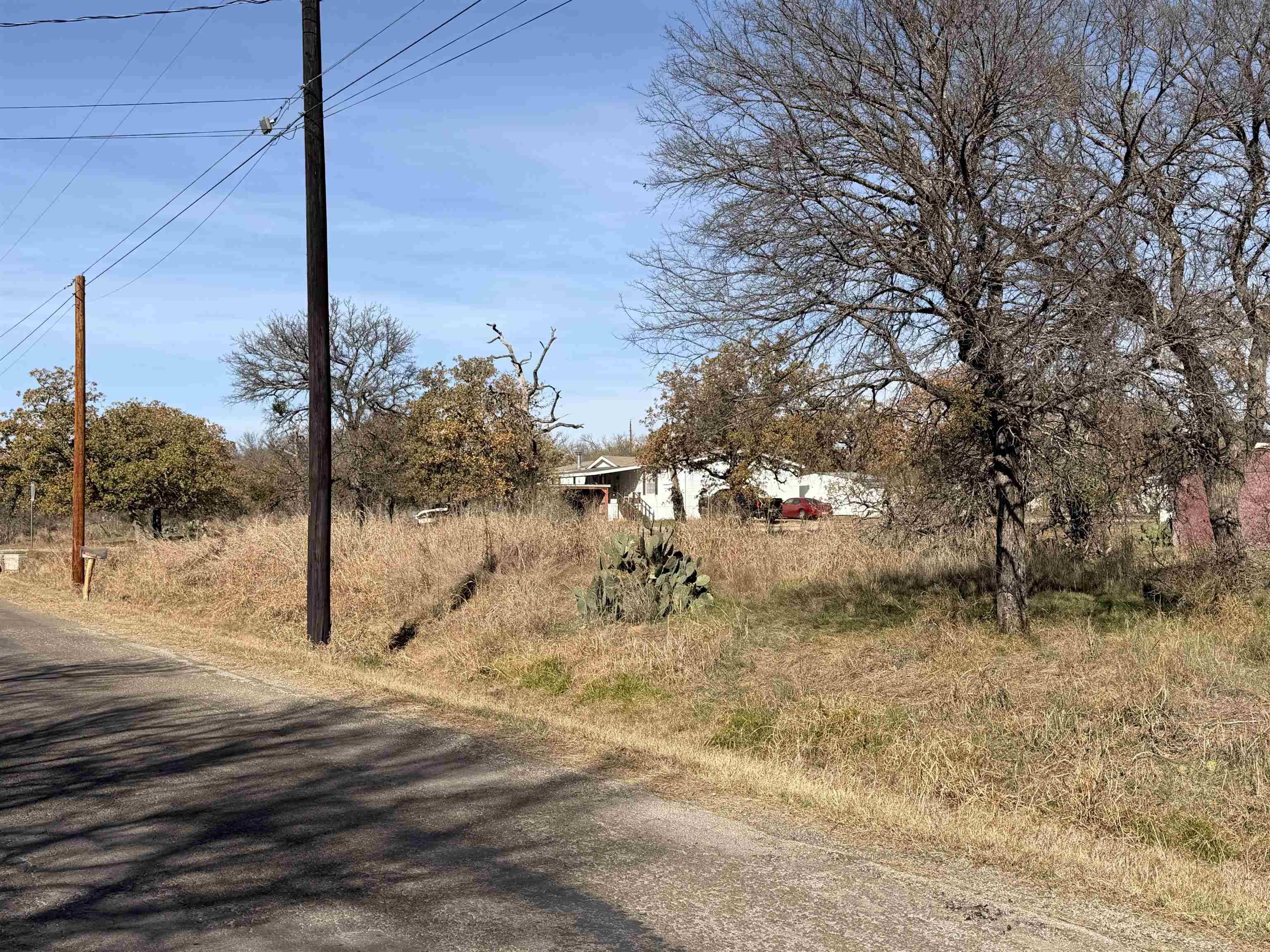 Lot 717-721 E Granite Castle, Granite Shoals, TX 78654