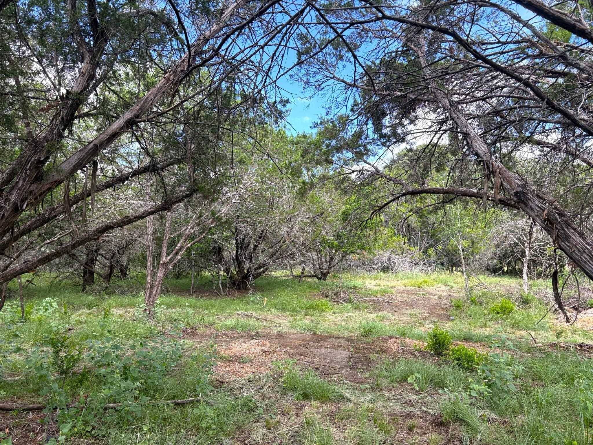 380 Sandy Mountain Dr, Sunrise Beach, TX 78643