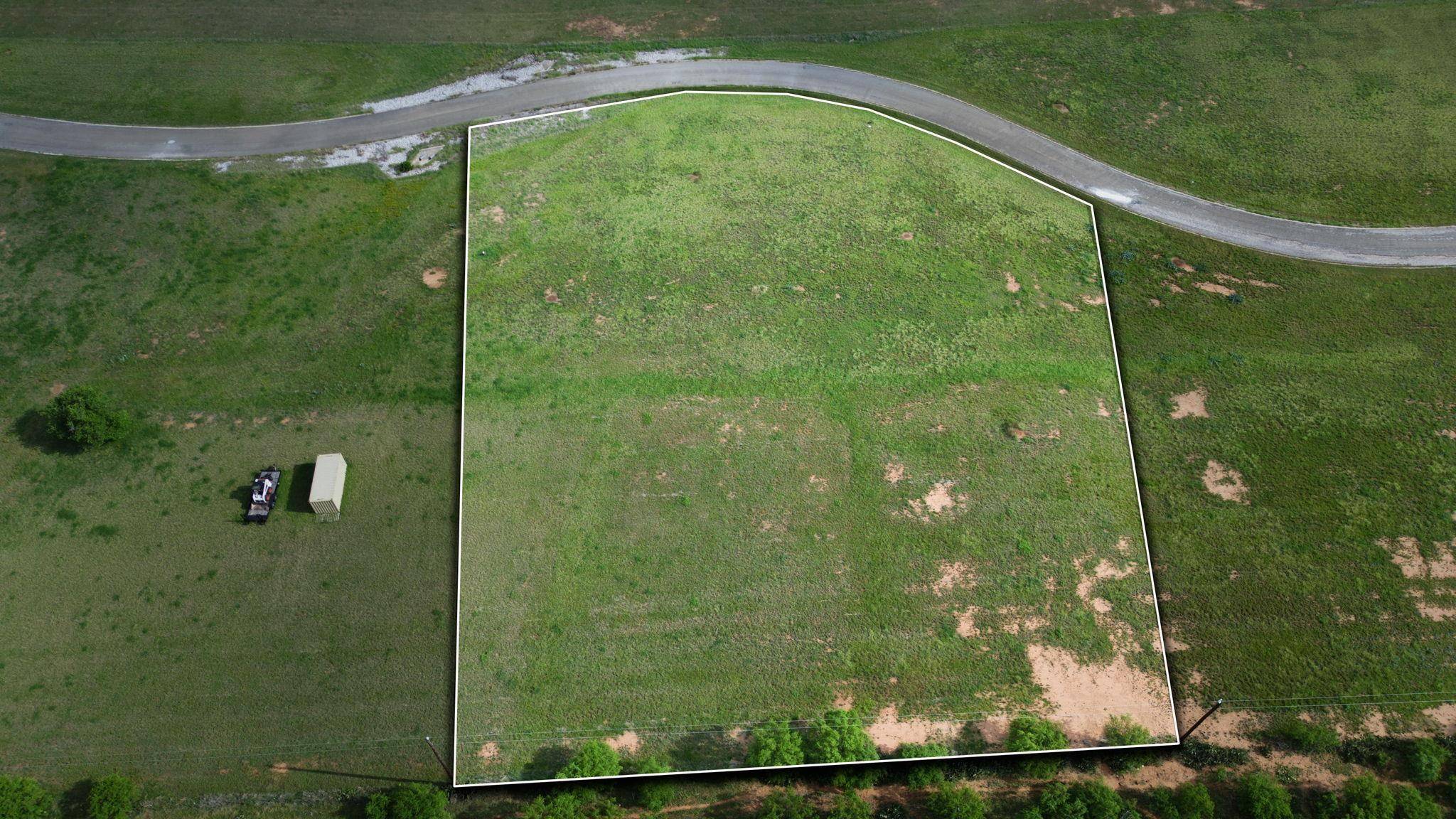 129 Lone Oak DR, Burnet, TX 78611