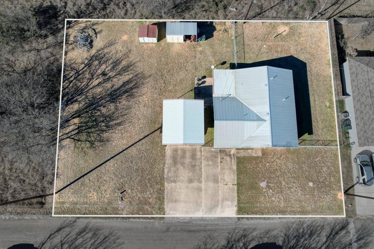 840 Driftwood LN, Cottonwood Shores, TX 78657