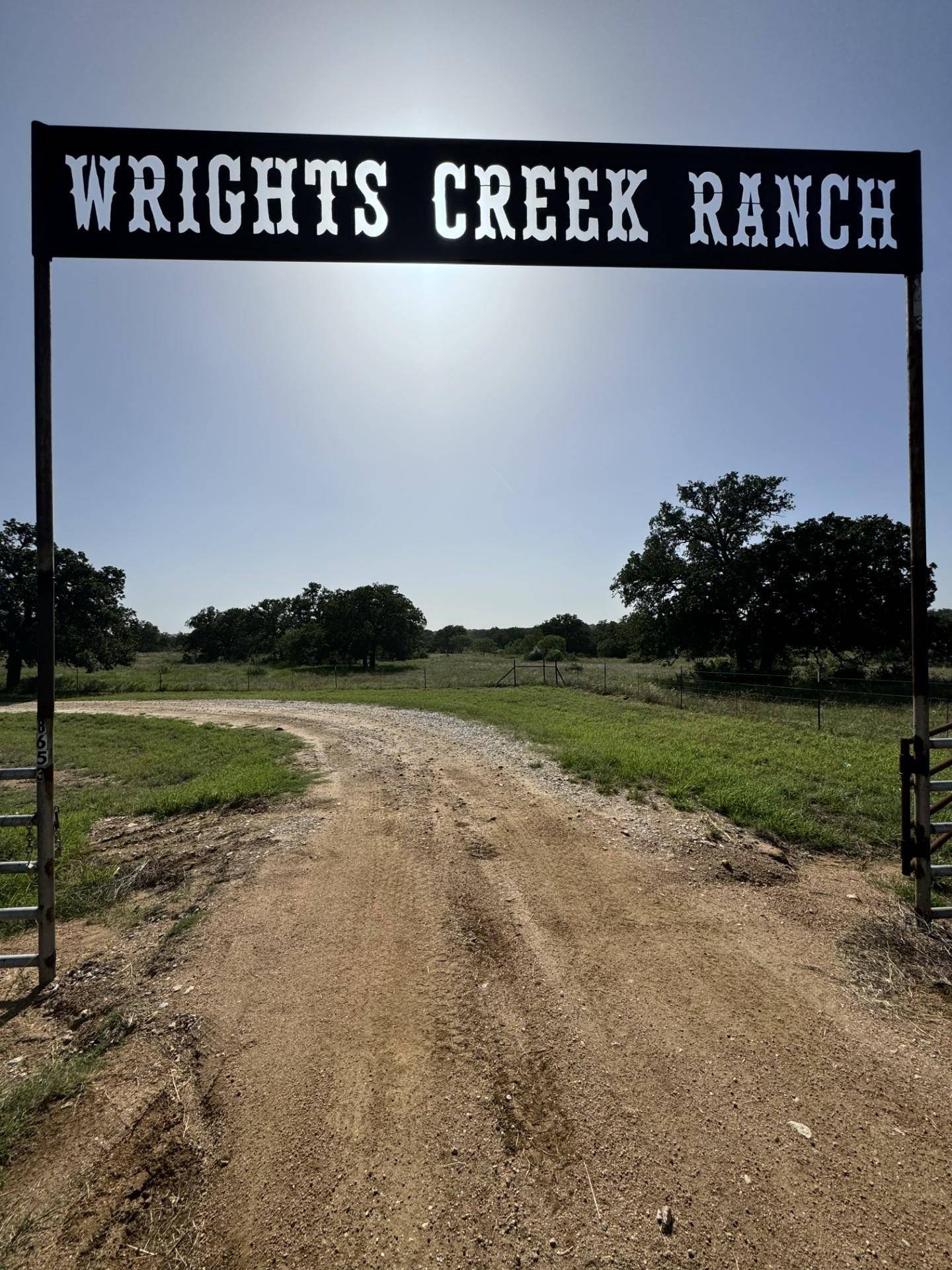 8653 N State Highway 16, Llano, TX 78643