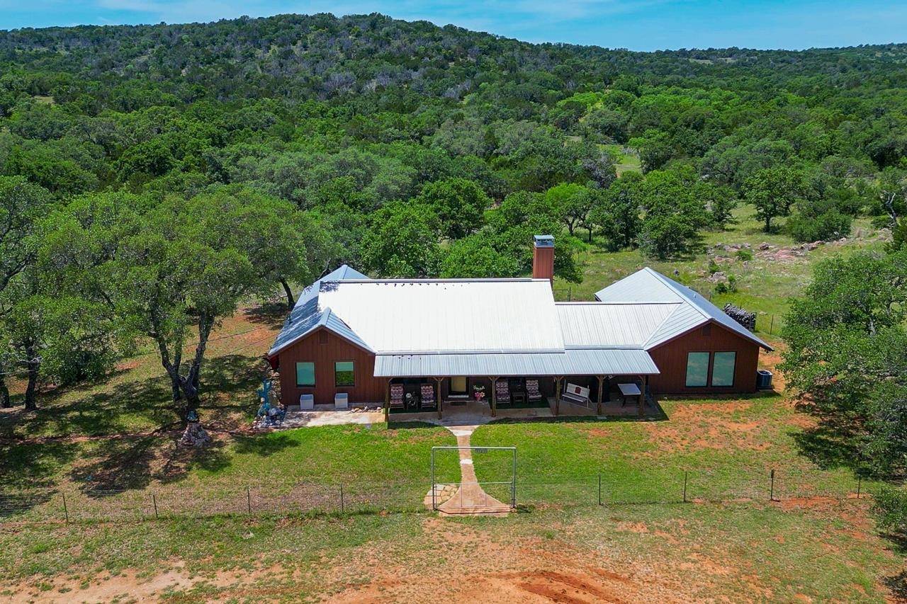 12759 S Highway 16, Llano, TX 78643