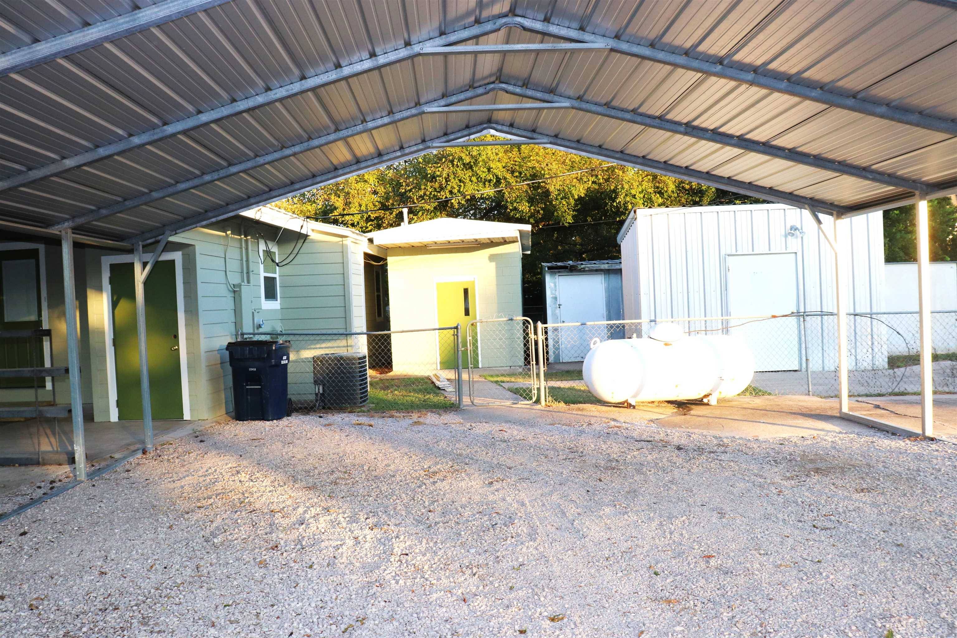 352 W Vaughan ST, Bertram, TX 78605