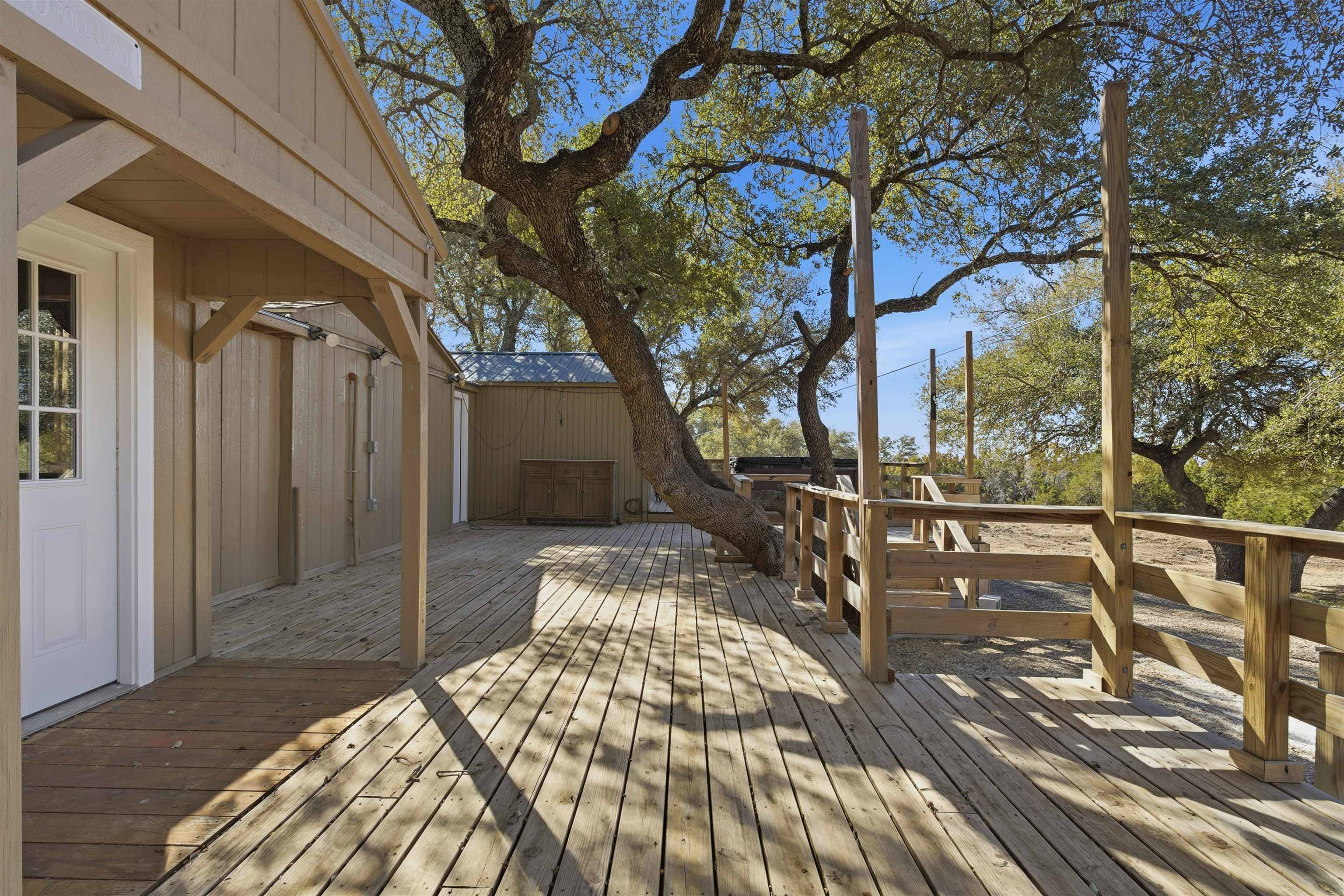 418 Polvado, Round Mountain, TX 78636-0000
