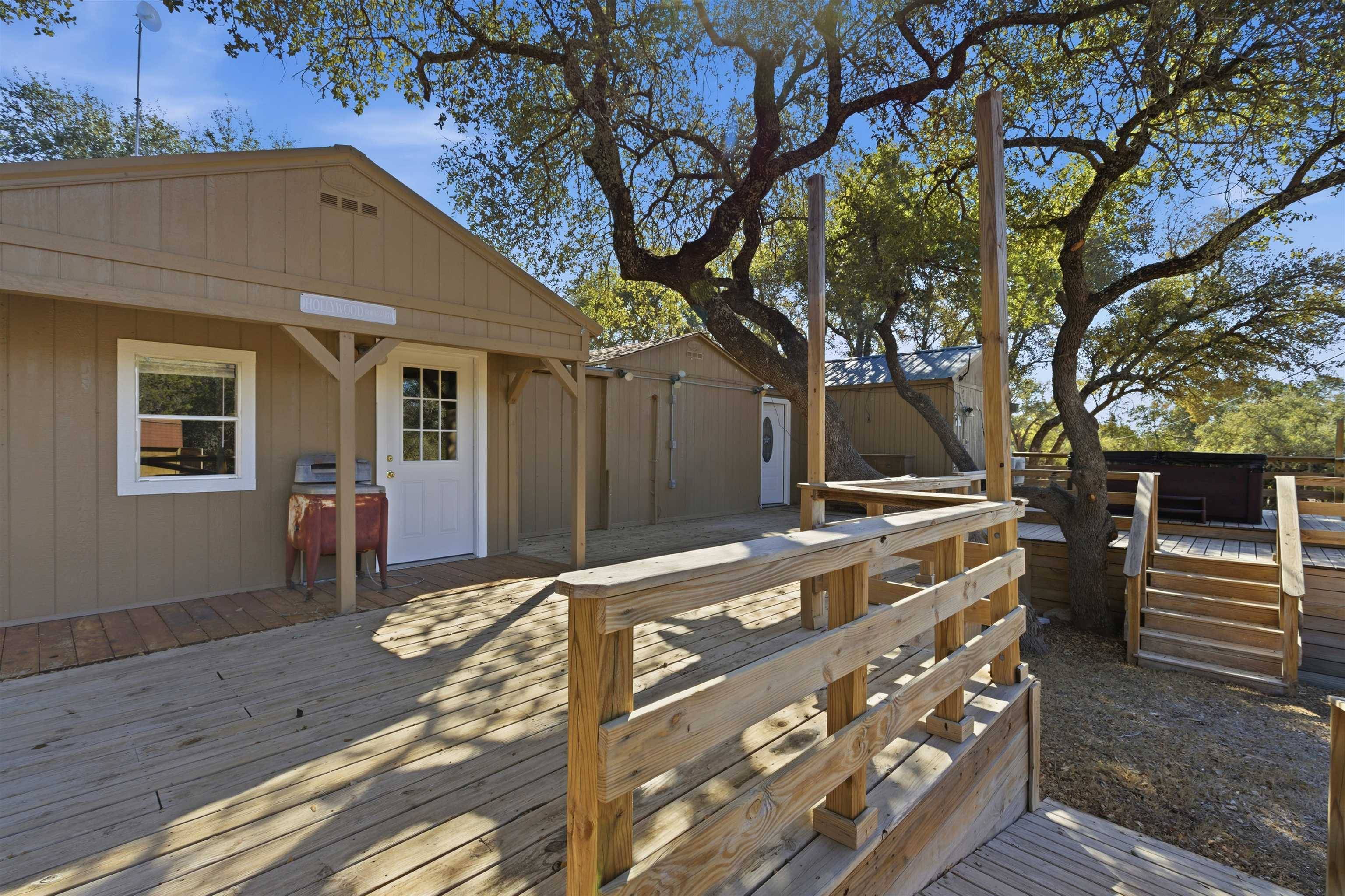 418 Polvado, Round Mountain, TX 78636-0000