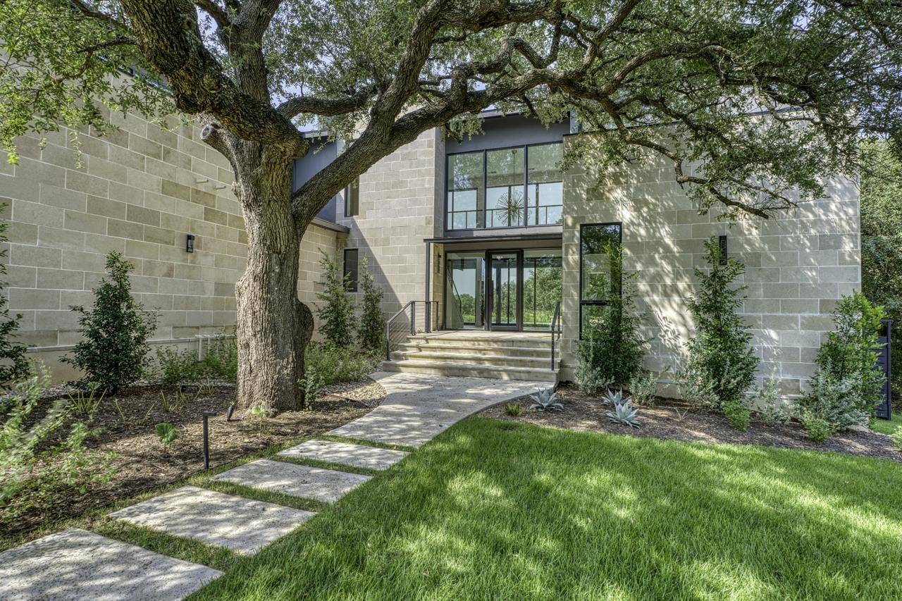 111 Orange Plume, Horseshoe Bay, TX 78657