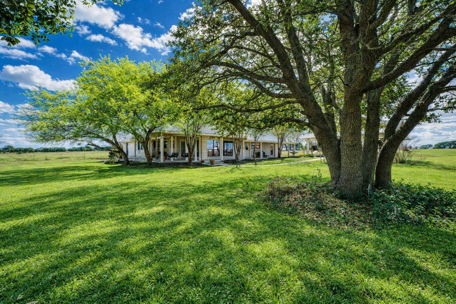 926 CR 201, Burnet, TX 78611