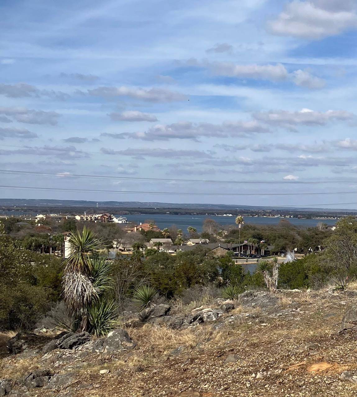 716 Scarlet Sun, Horseshoe Bay, TX 78657