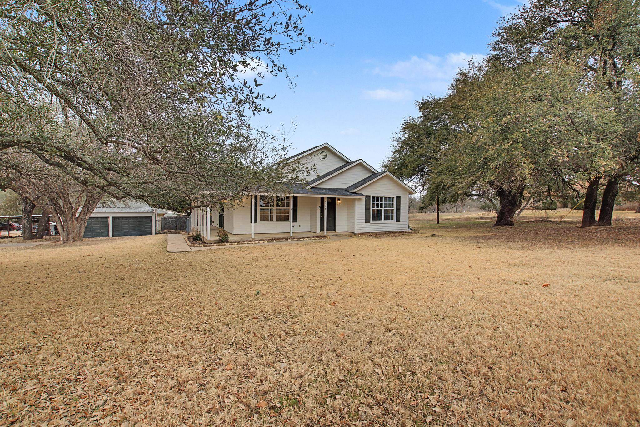 4308 Mountain VW, Kingsland, TX 78639