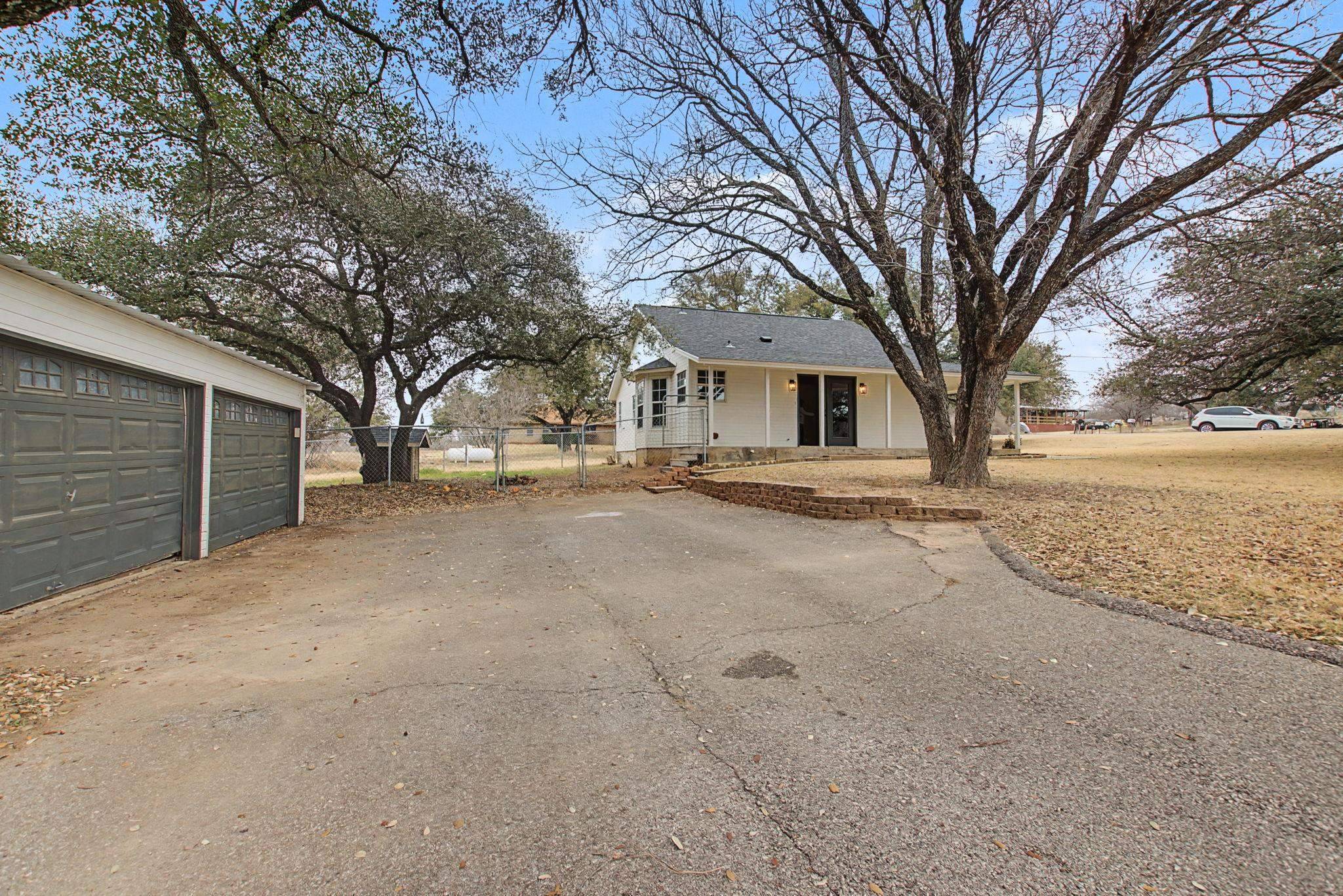 4308 Mountain VW, Kingsland, TX 78639
