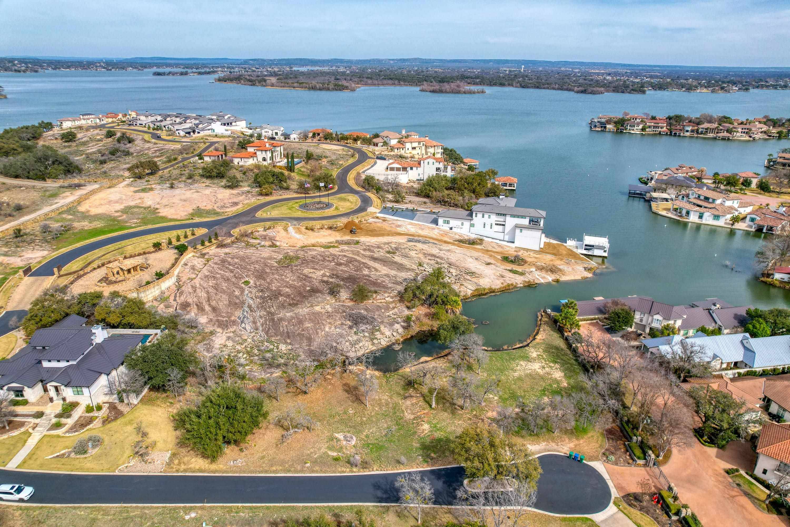 110 Moon Isle, Horseshoe Bay, TX 78657-0000
