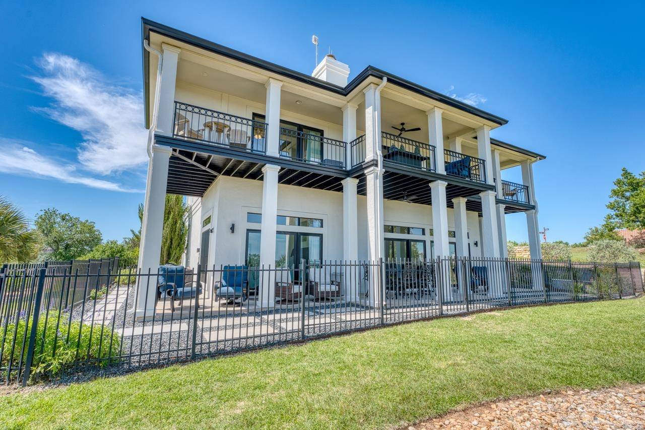 3305 Close Call, Horseshoe Bay, TX 78657