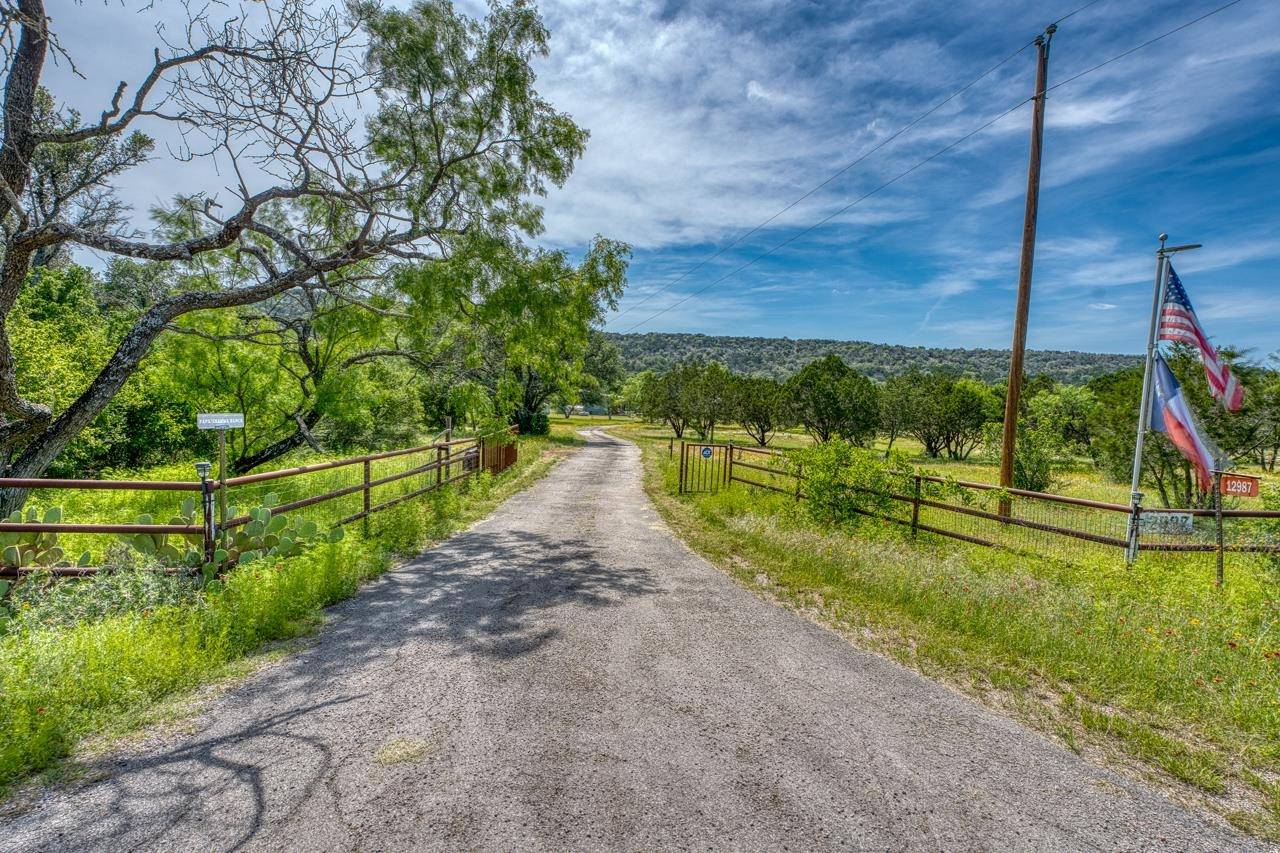 12987 S Highway 16, Llano, TX 78643