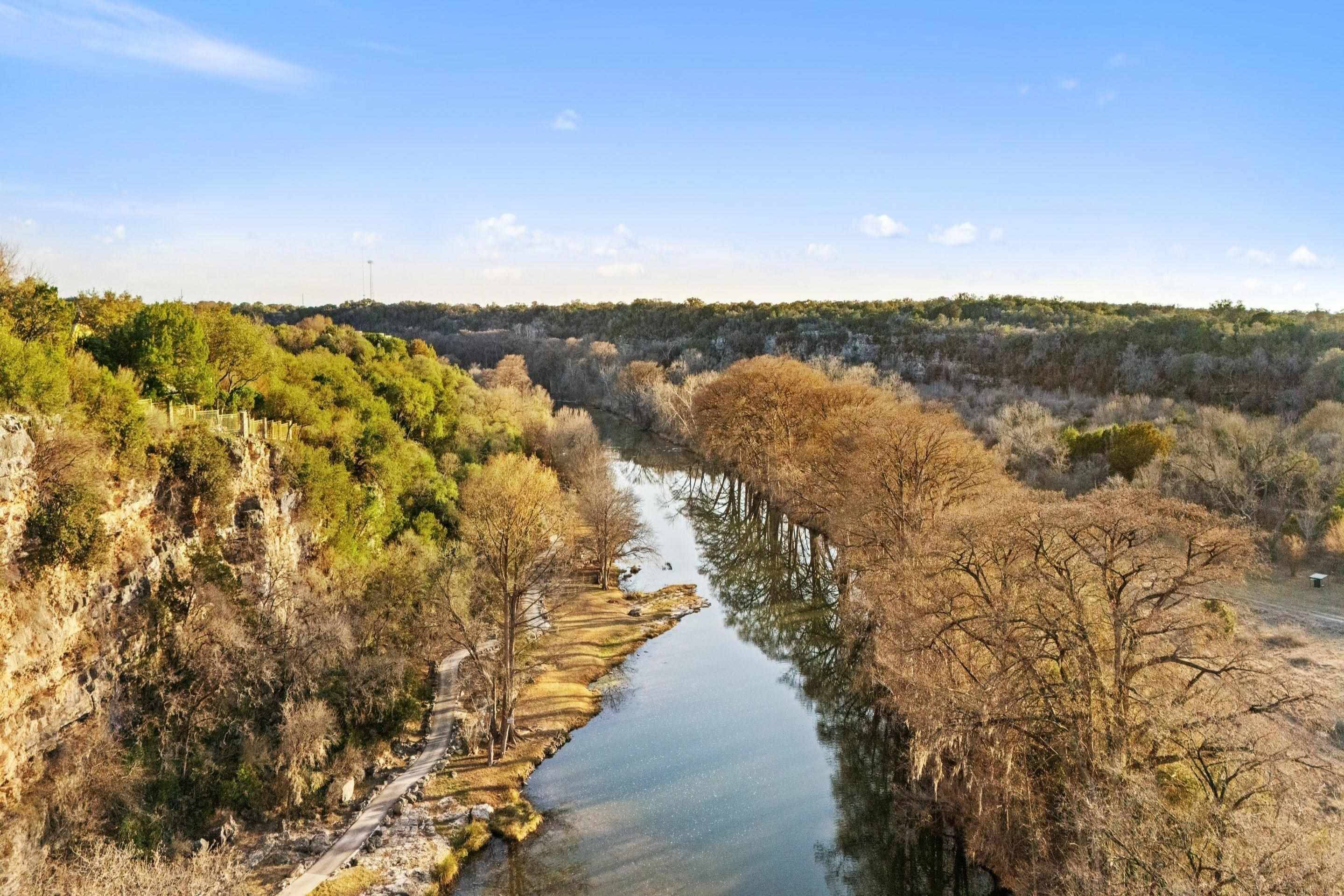 954 Riverforest DR, New Braunfels, TX 78132