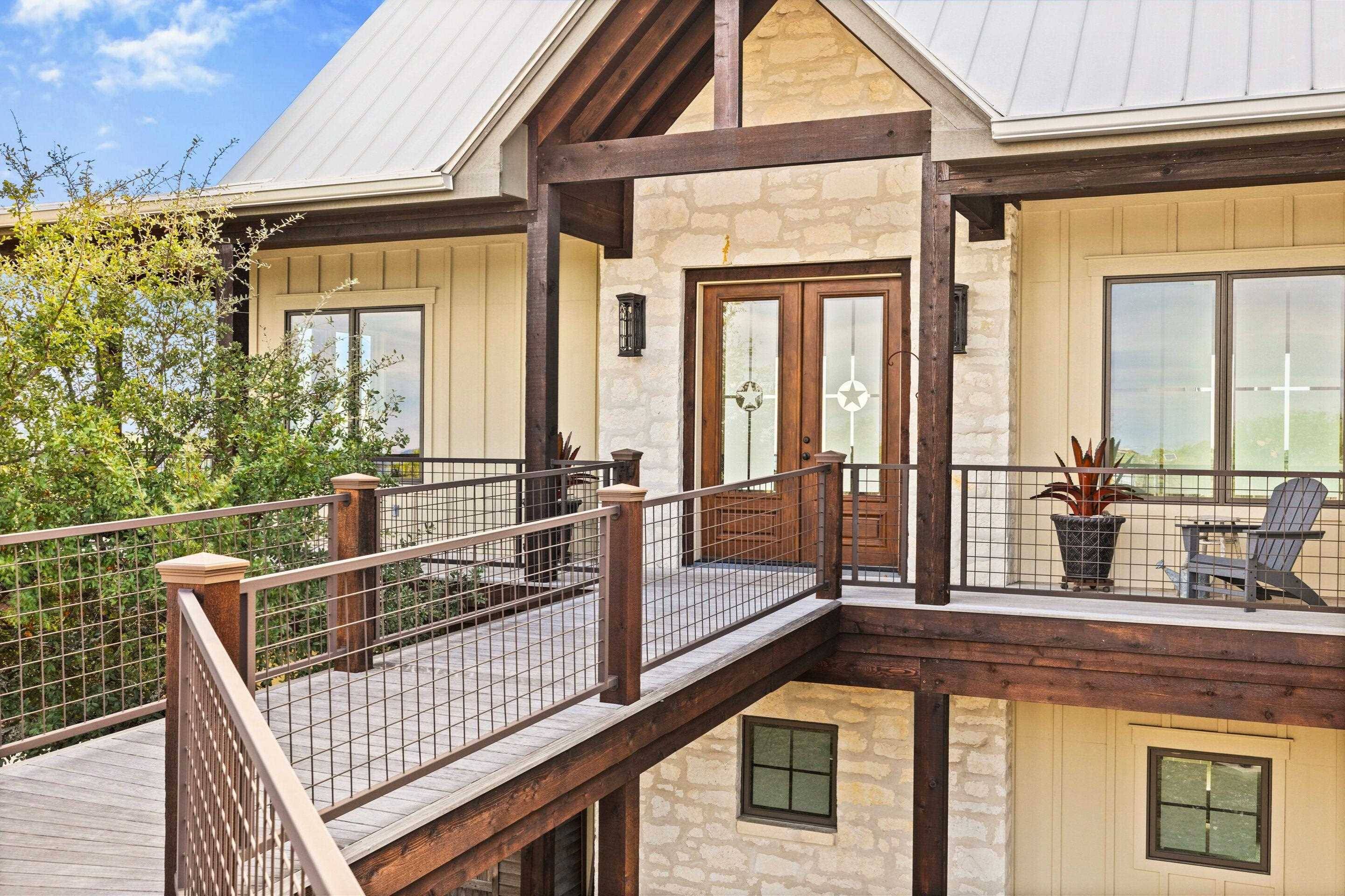 1600 Brushy Ridge TRL, Blanco, TX 78606