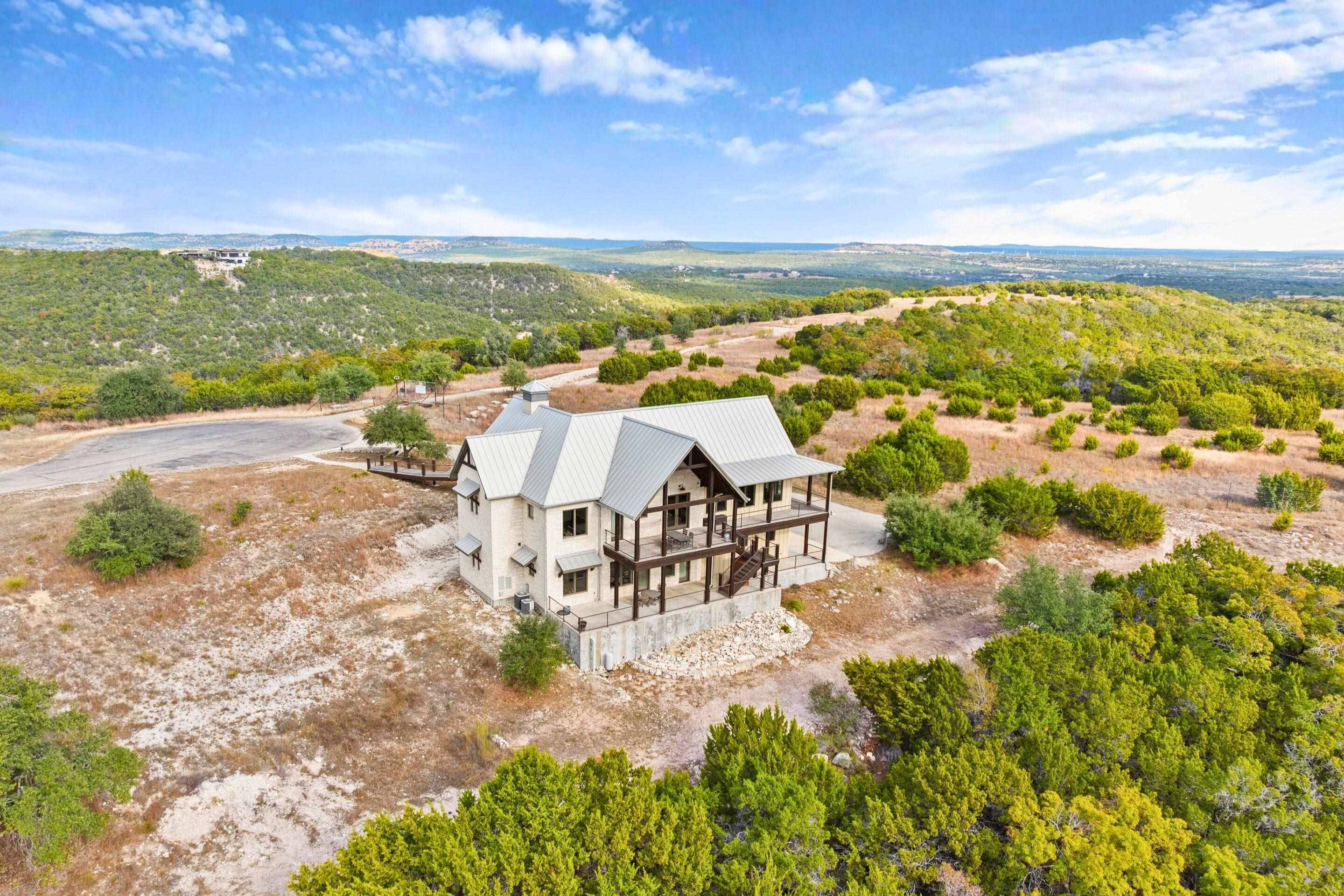 1600 Brushy Ridge TRL, Blanco, TX 78606