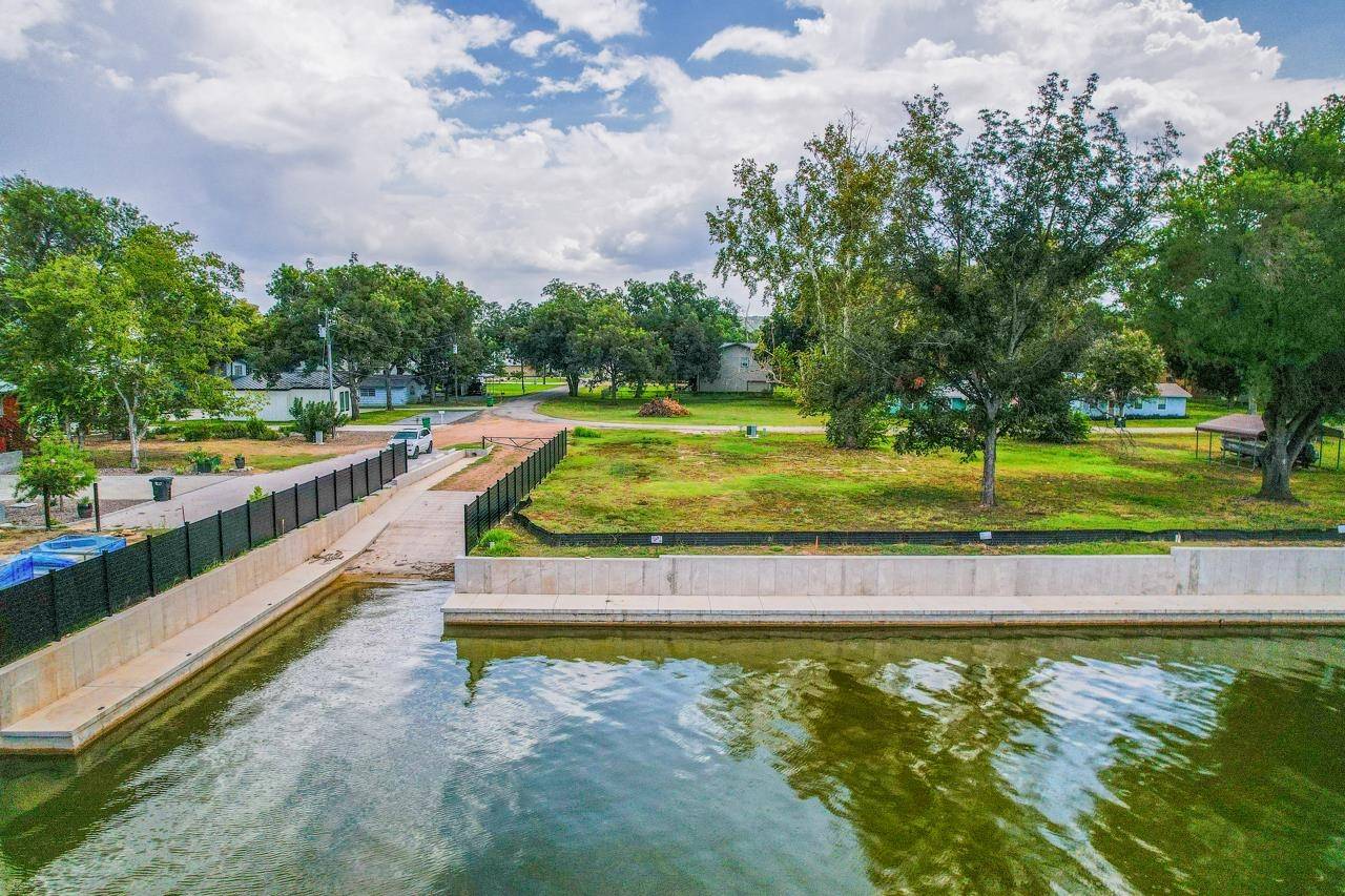 Lot 38 Harris LOOP, Kingsland, TX 78639