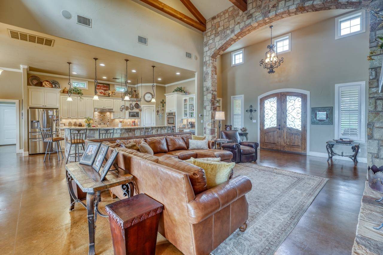791 Ranch Road 2323, Llano, TX 78643