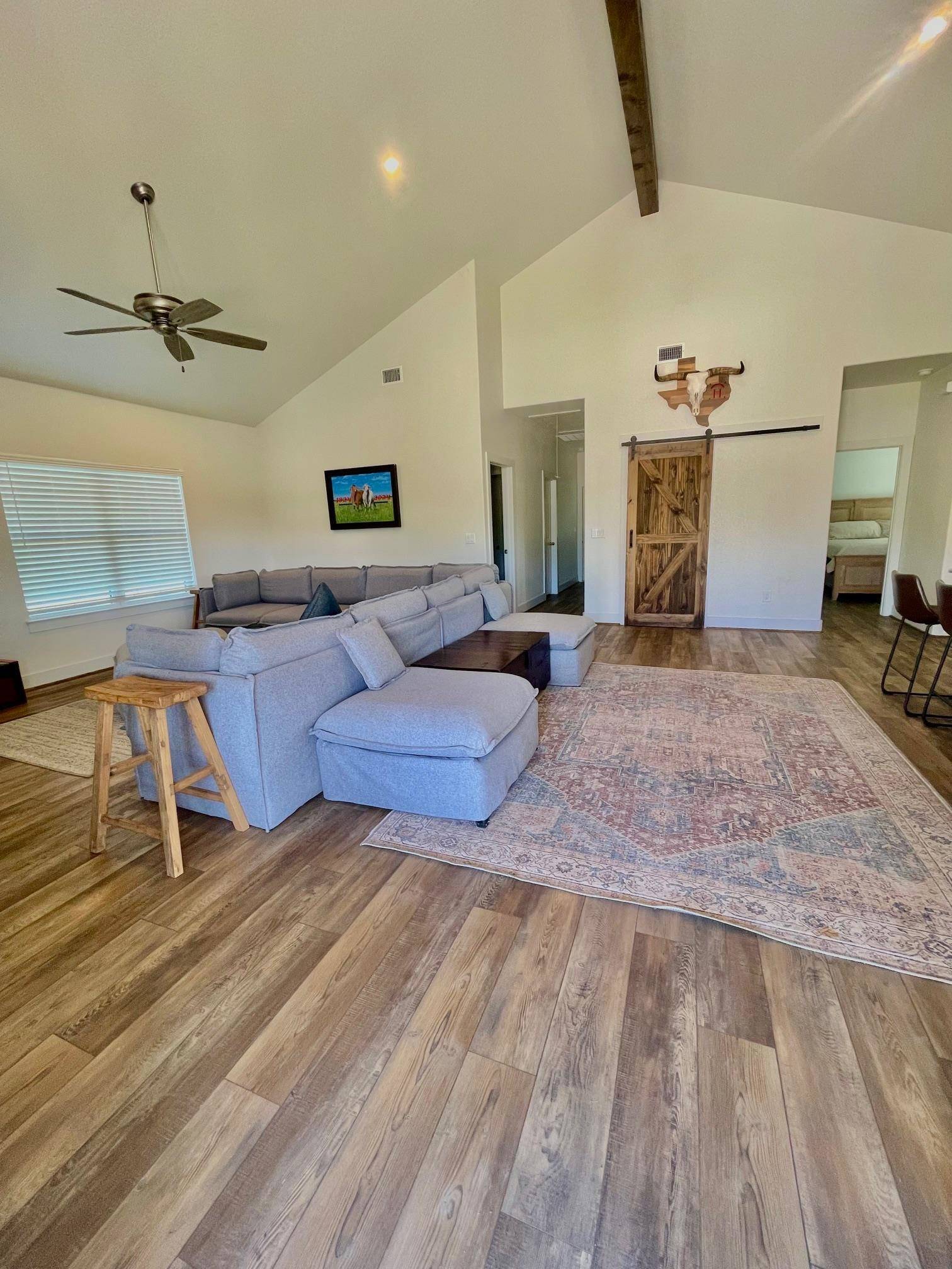 603 E Ellis ST, Llano, TX 78643