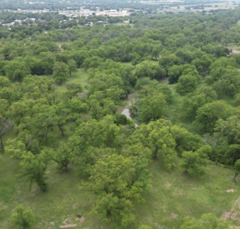 708 W Gunter ST, San Saba, TX 76871