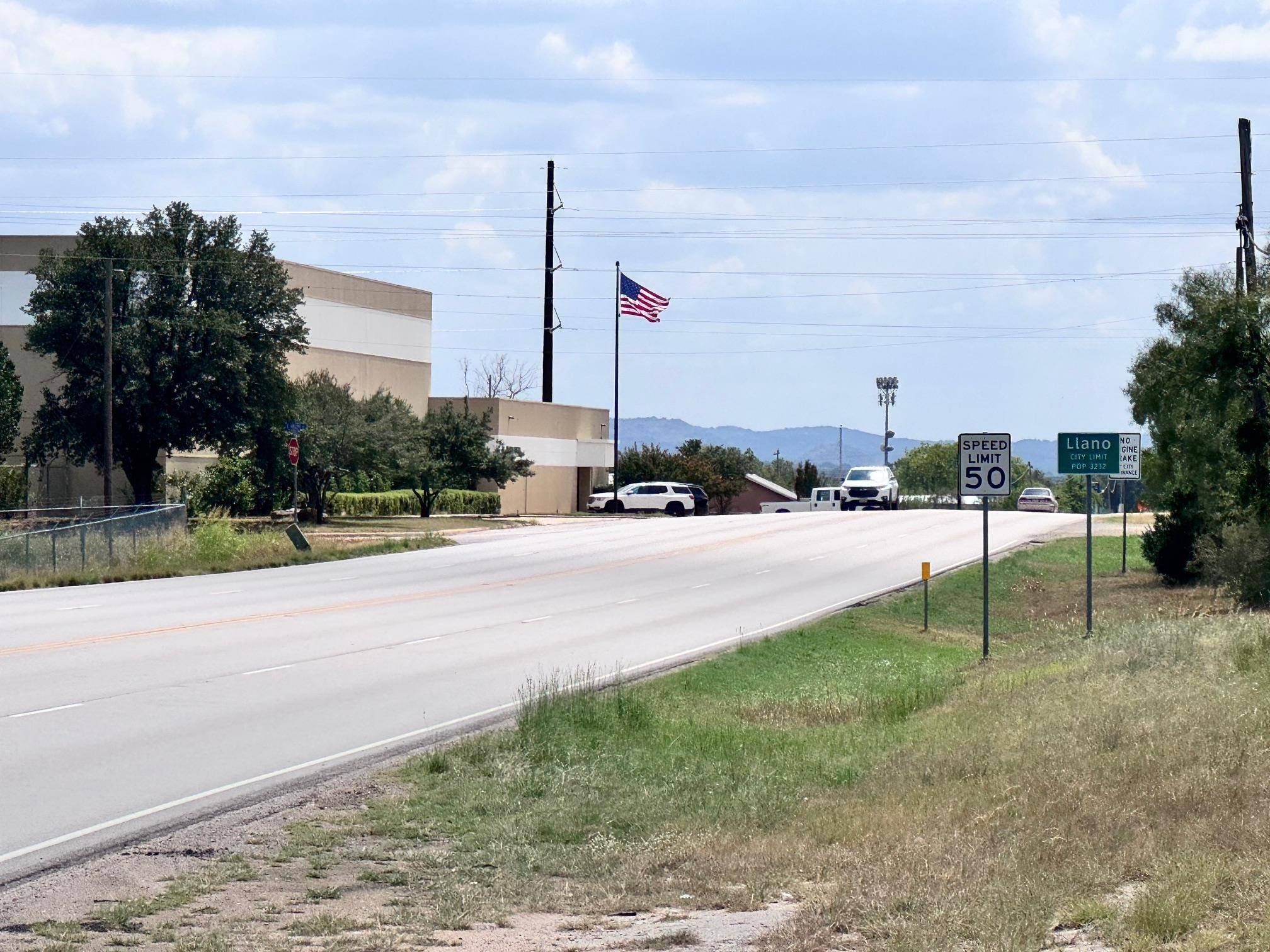 1919 A N Hwy 16 HWY, Llano, TX 78643