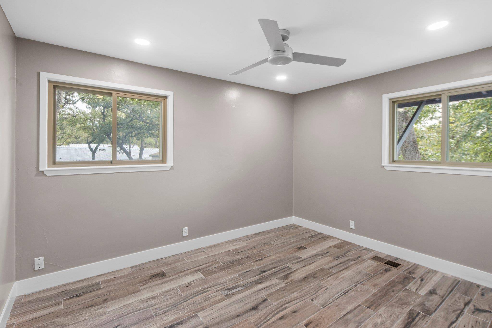 902 Sherwood Forest, Granite Shoals, TX 78654