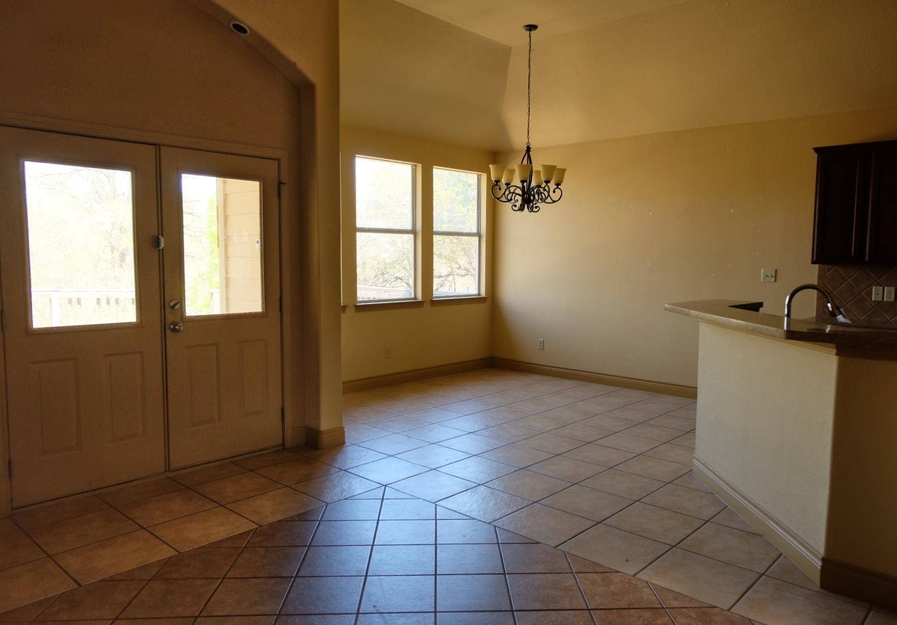 109 Primrose Ln, Marble Falls, TX 78654
