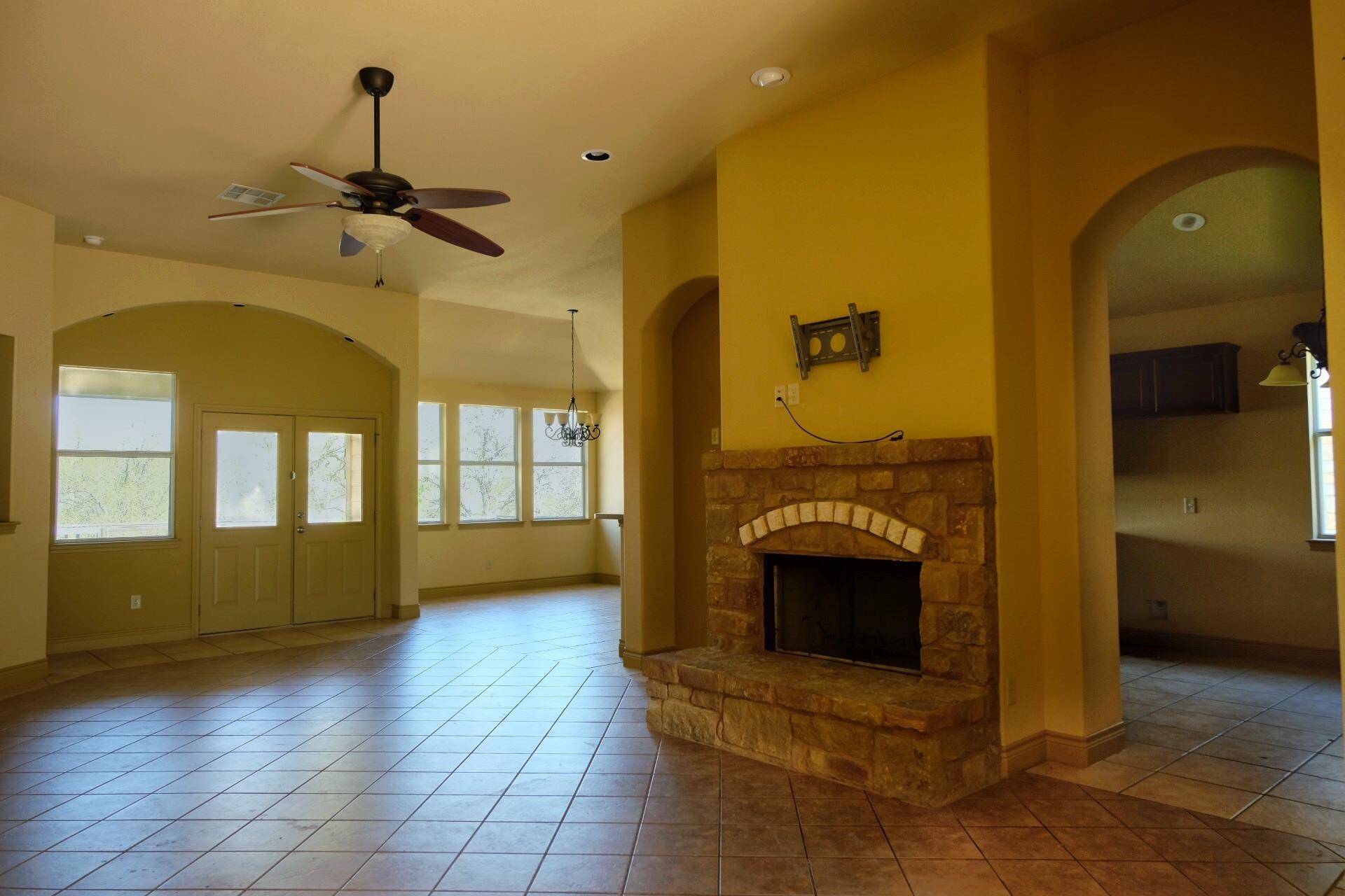 109 Primrose Ln, Marble Falls, TX 78654