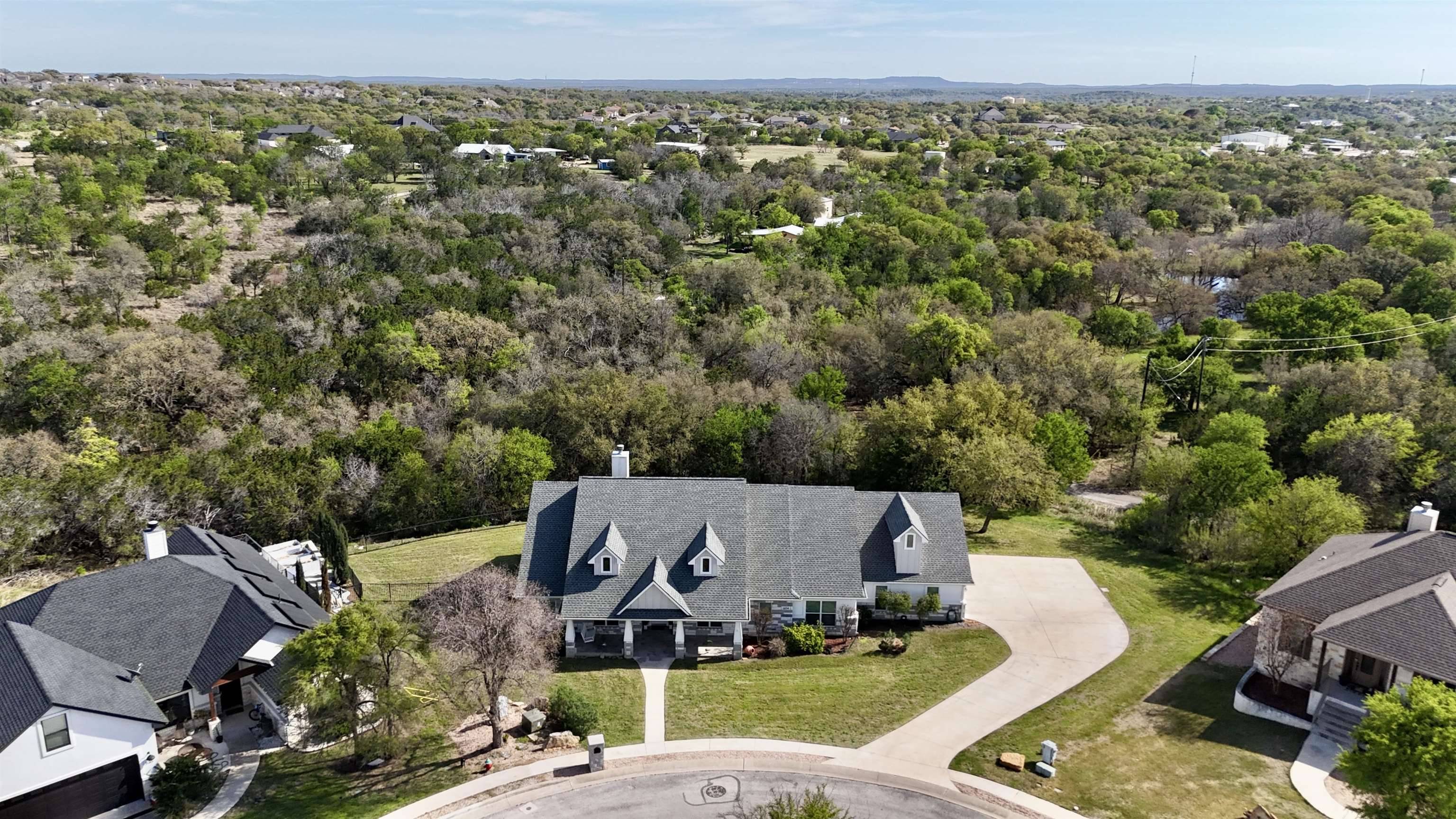 604 Woodland Park, Marble Falls, TX 78654