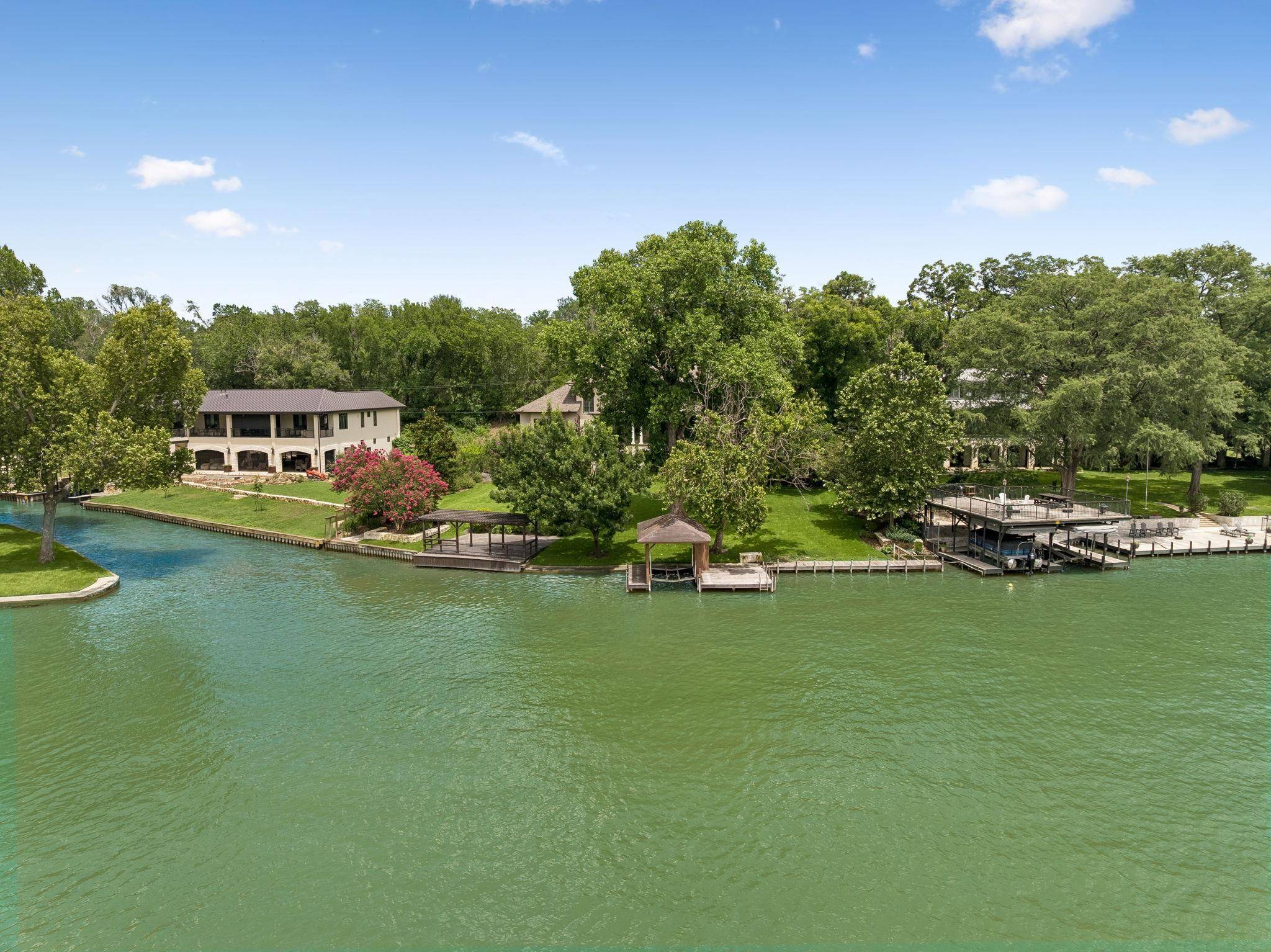 232 Laguna Rio, Seguin, TX 78155