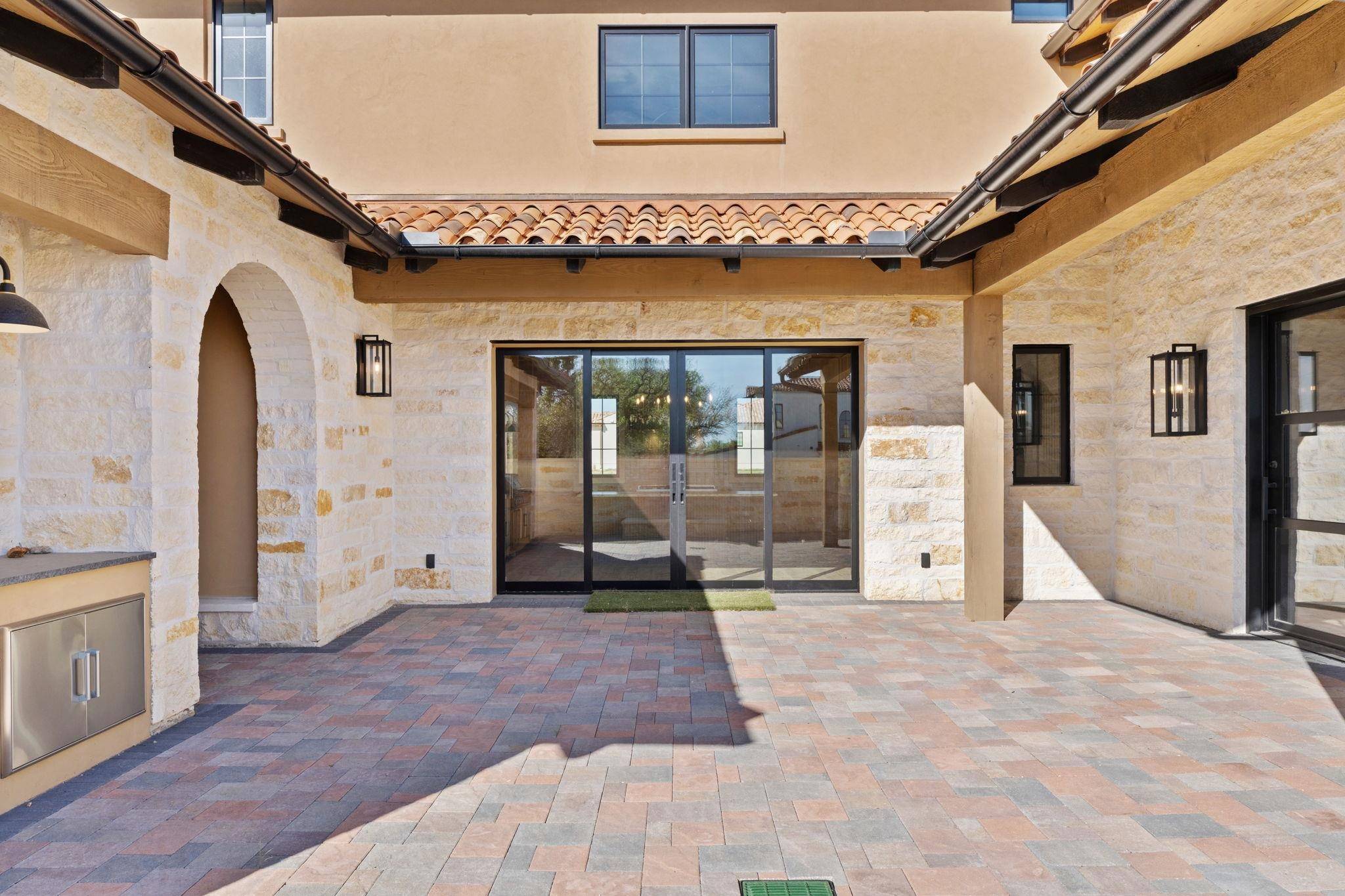 92 Encantada, Horseshoe Bay, TX 78657