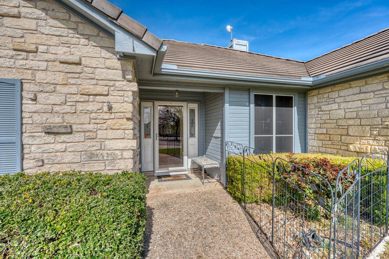119 Tee Off, Horseshoe Bay, TX 78657