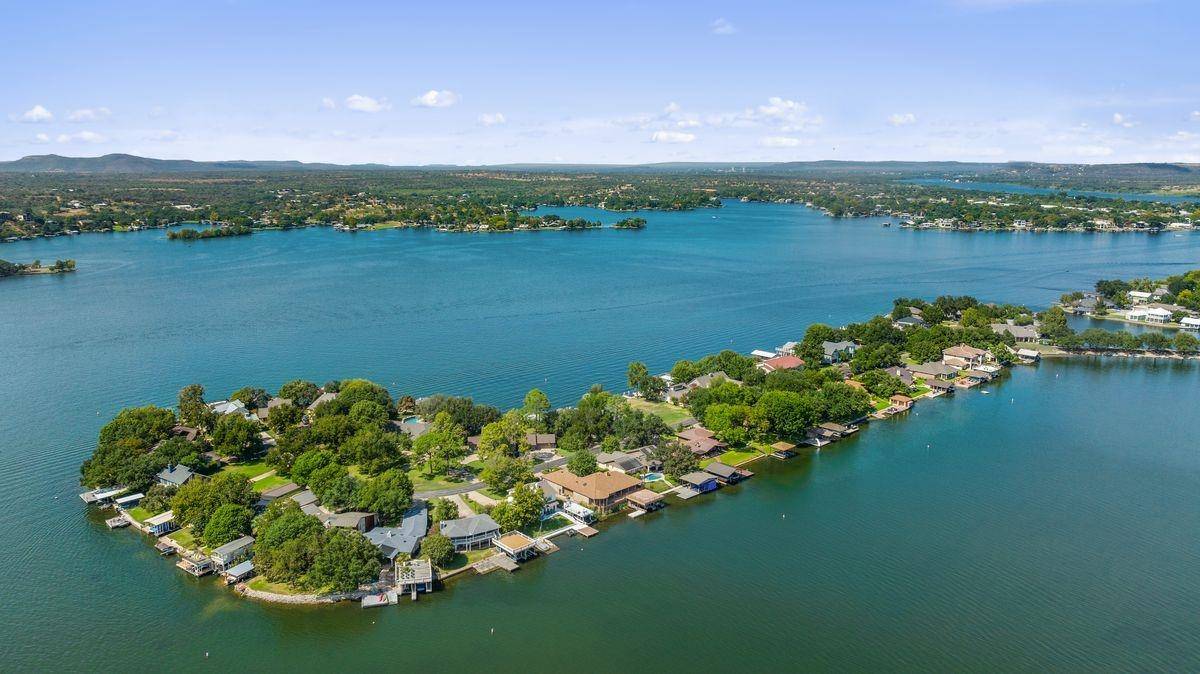 30 Beaver Island, Granite Shoals, TX 78654