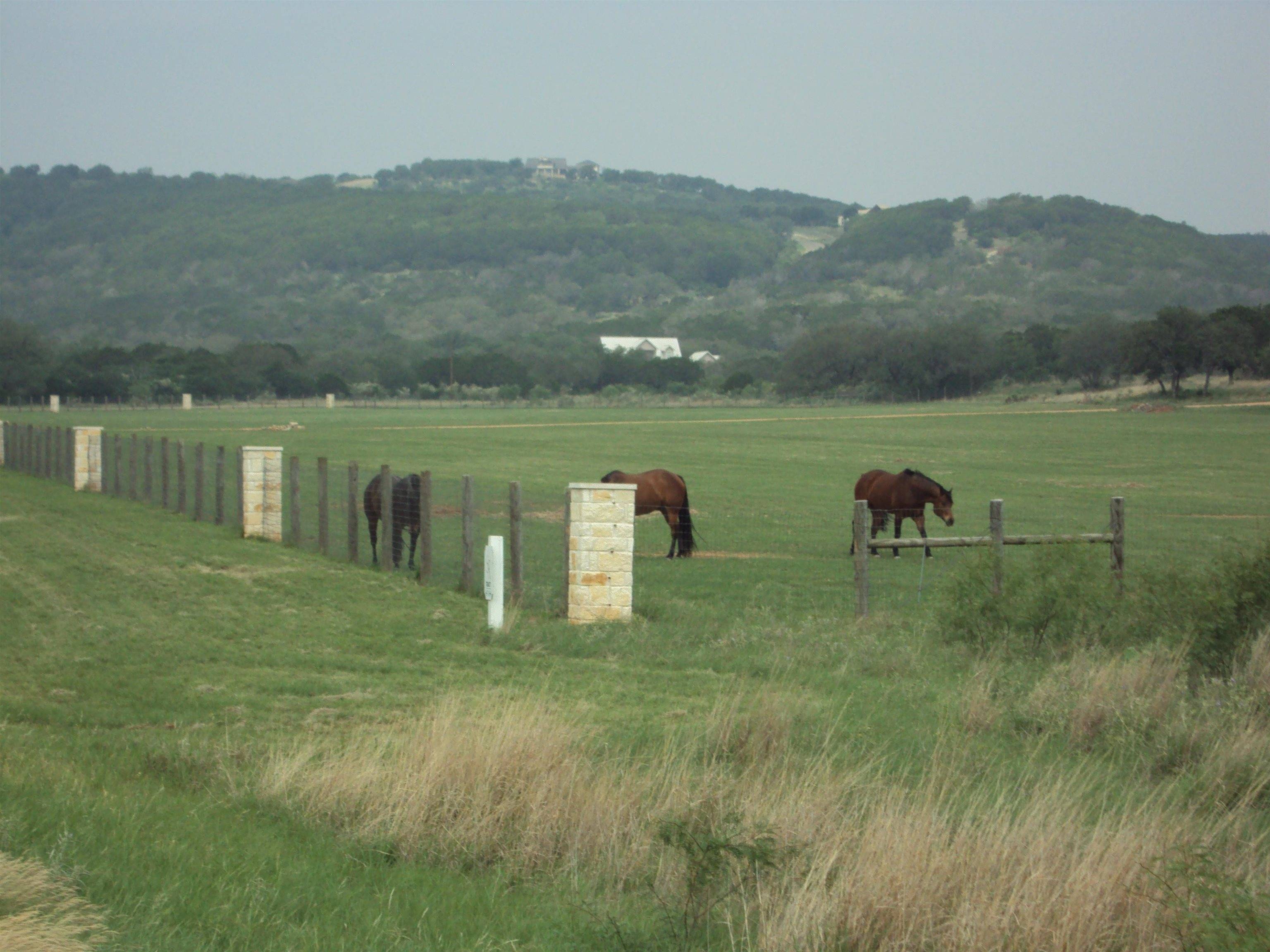 Escalar DR, Llano, TX 78643