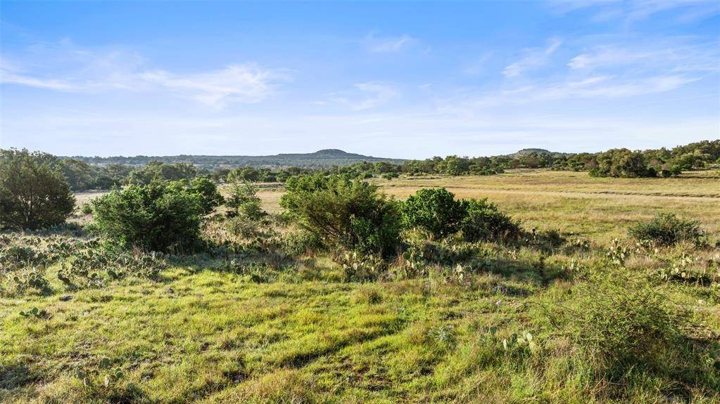 Lot 3 & 4 Vista Ridge, Round Mountain, TX 78663