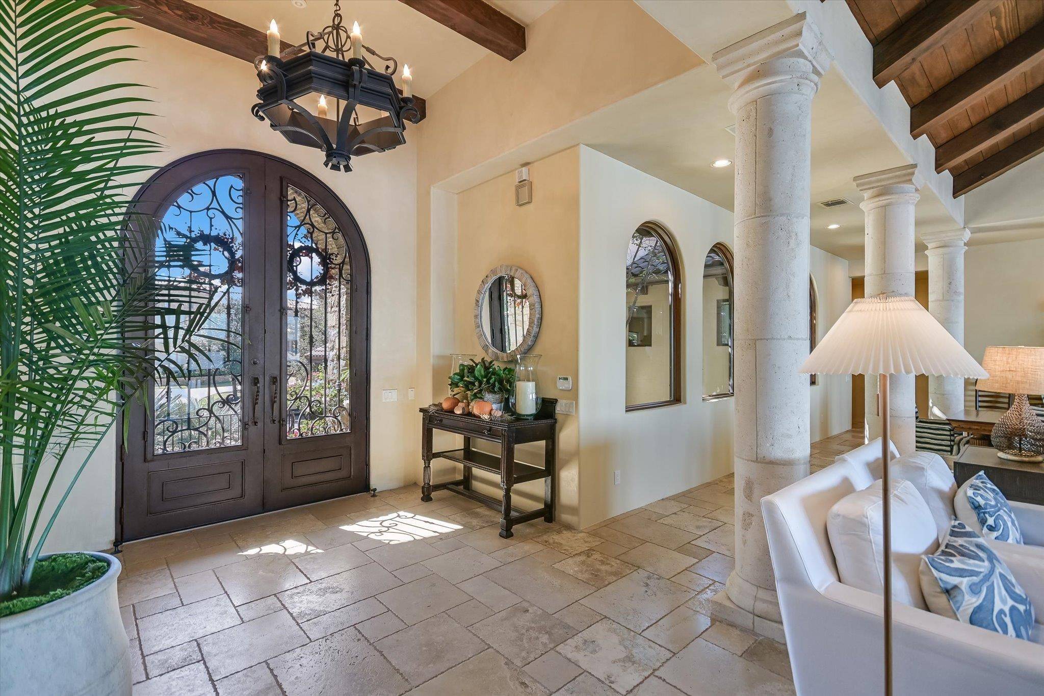 120 Applehead Island Dr., Horseshoe Bay, TX 78657