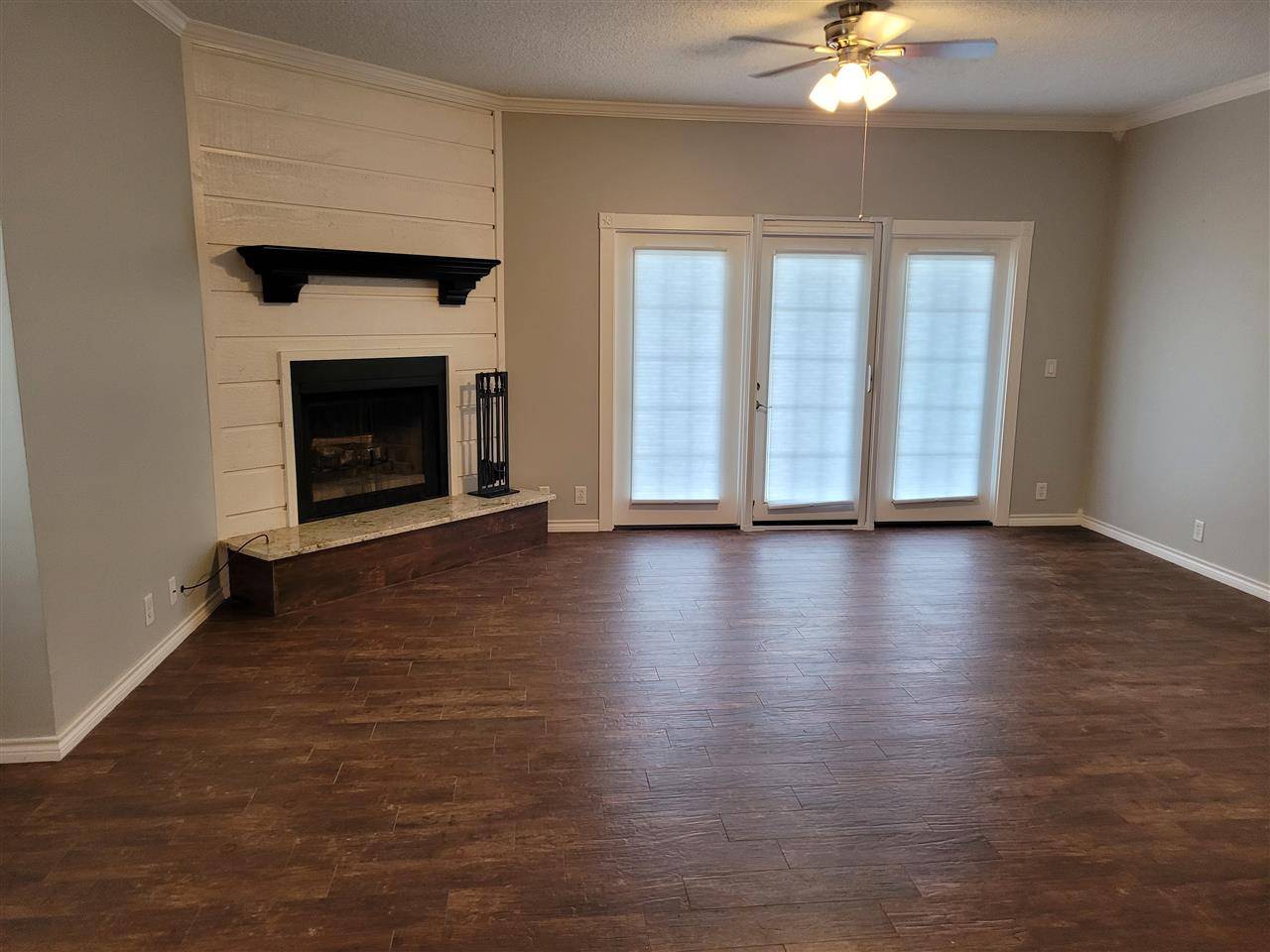 200 Full Moon, Horseshoe Bay, TX 78657