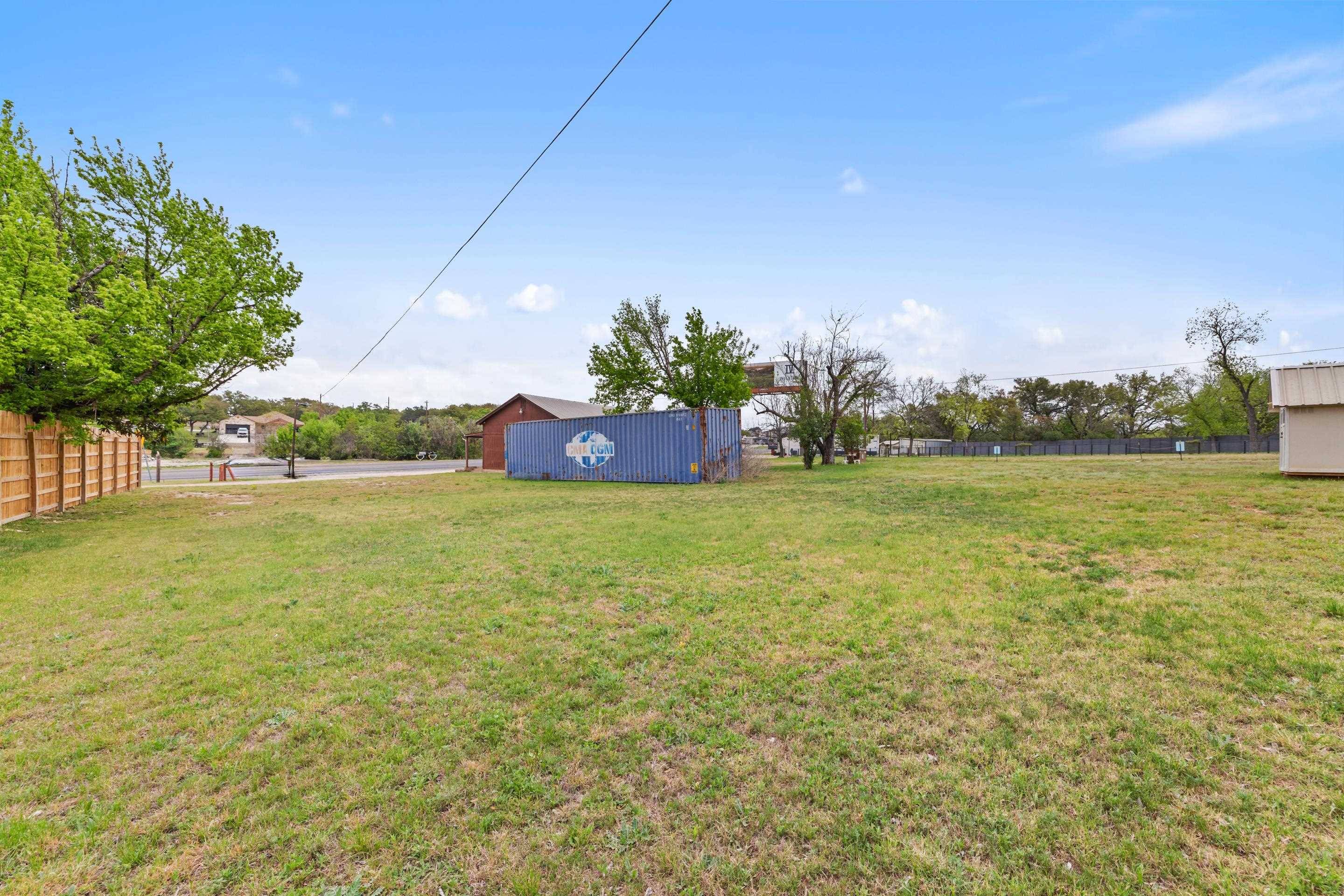 201 N US Hwy 281, Johnson City, TX 78636