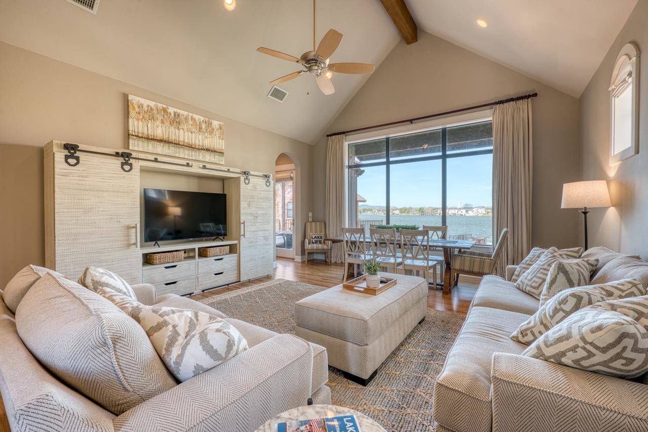 211 Chandler WAY, Kingsland, TX 78639