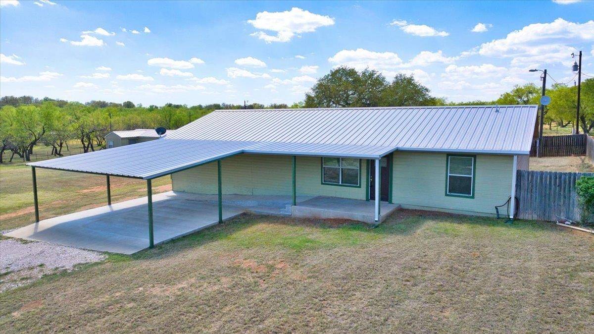 243 E Flag Creek Ranch RD, Llano, TX 78643