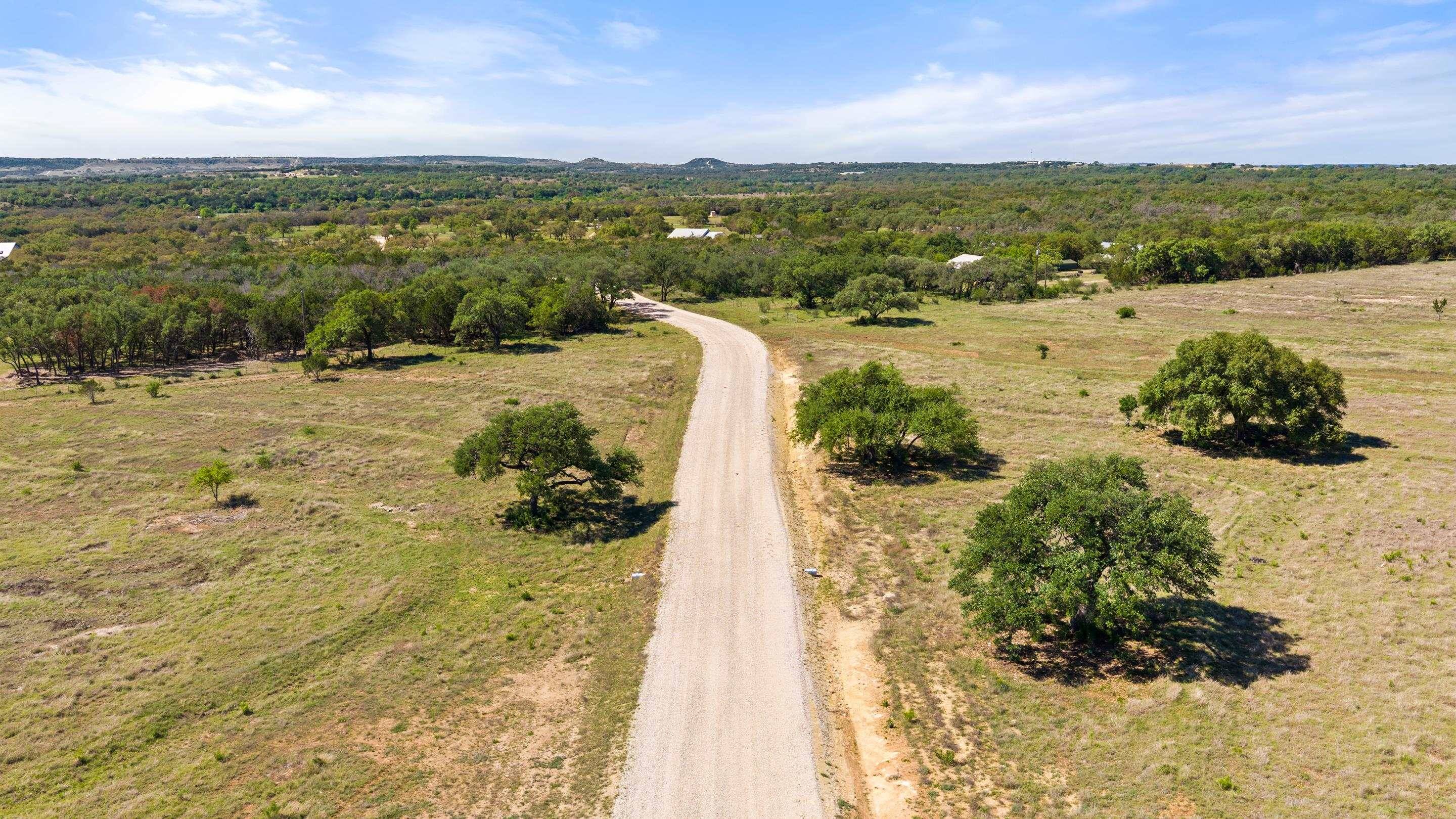 1318 Klett Ranch RD, Johnson City, TX 78636-4675