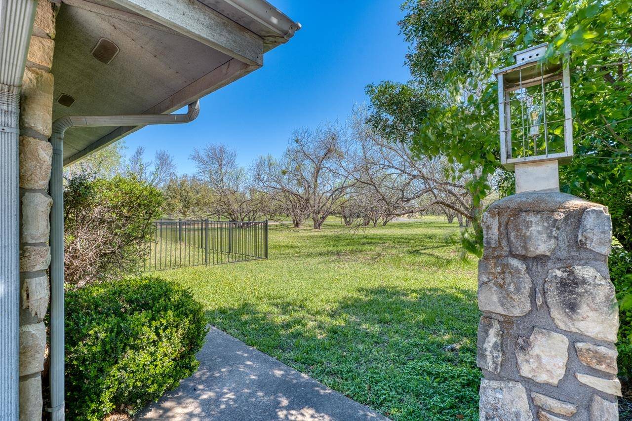 1504 Azure, Horseshoe Bay, TX 78657