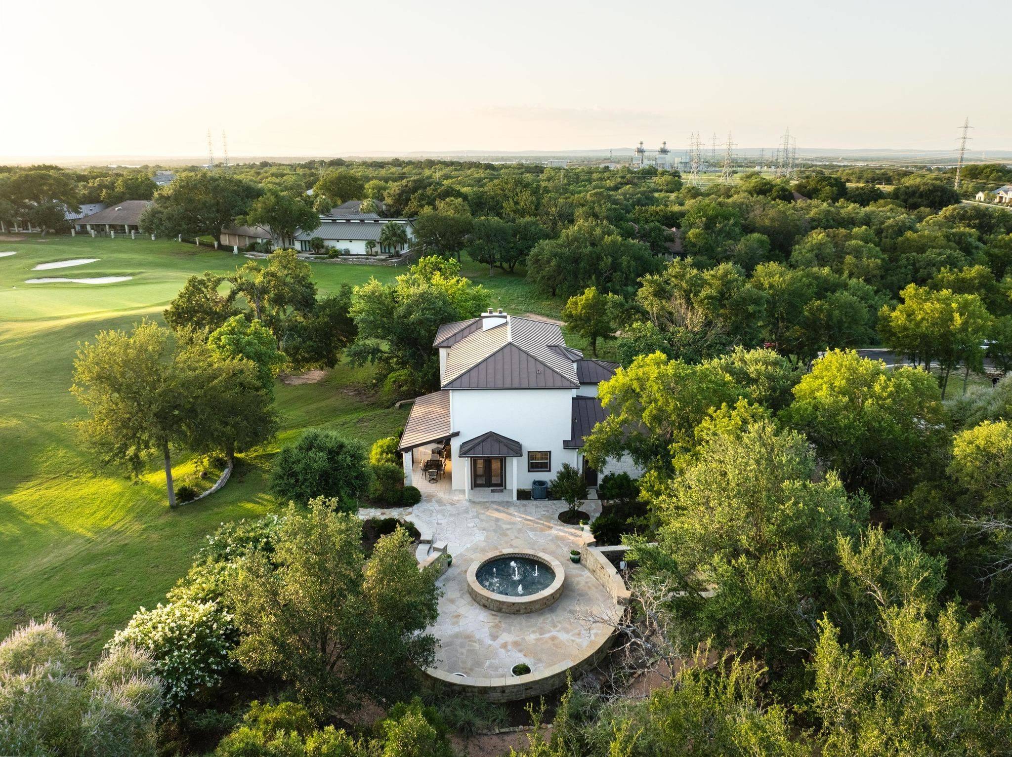 109 Northern Spur, Horseshoe Bay, TX 78657