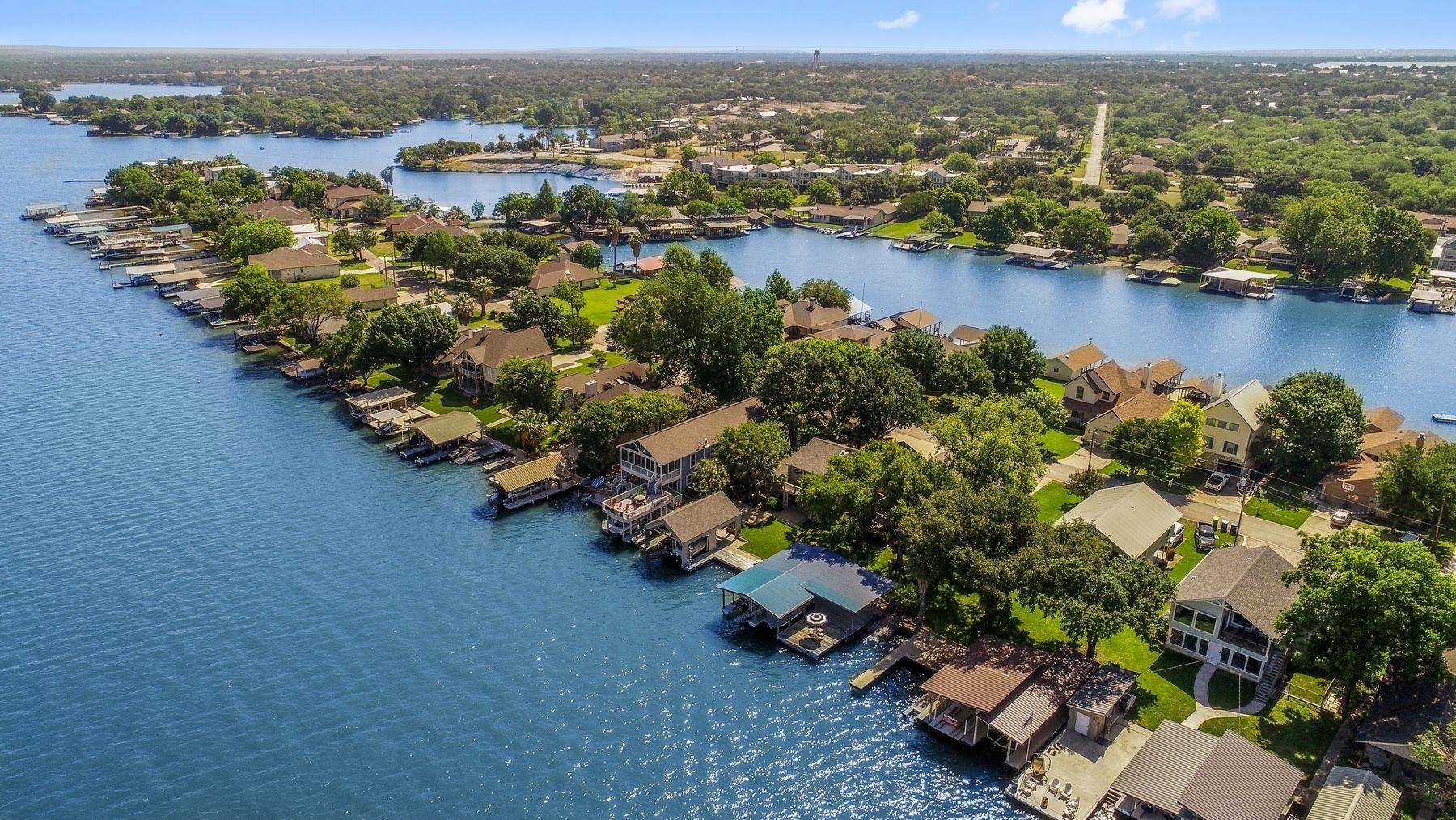 132 Web Isle, Granite Shoals, TX 78654