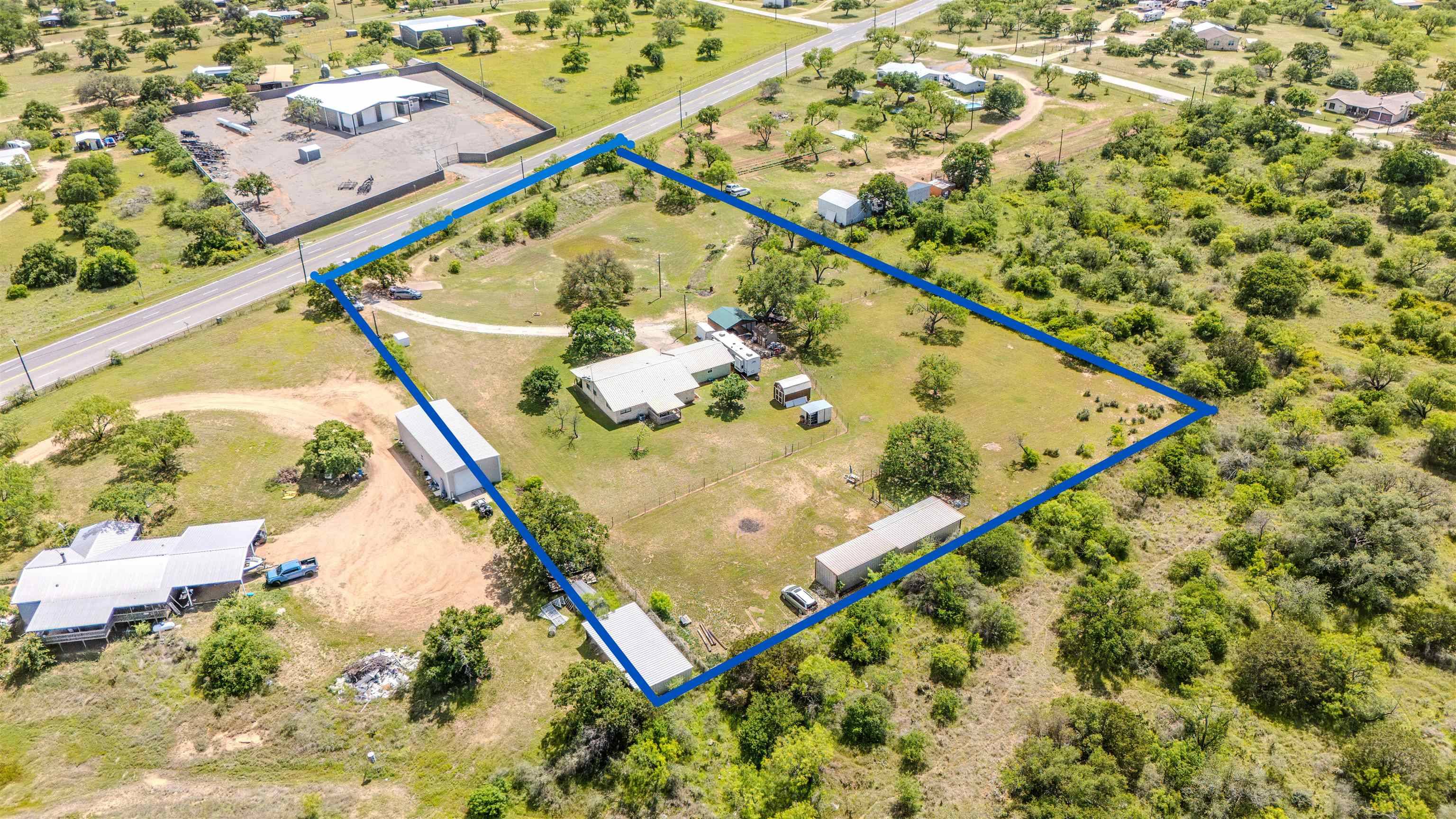 10465 W RR 1431 RNCH, Buchanan Dam, TX 78609